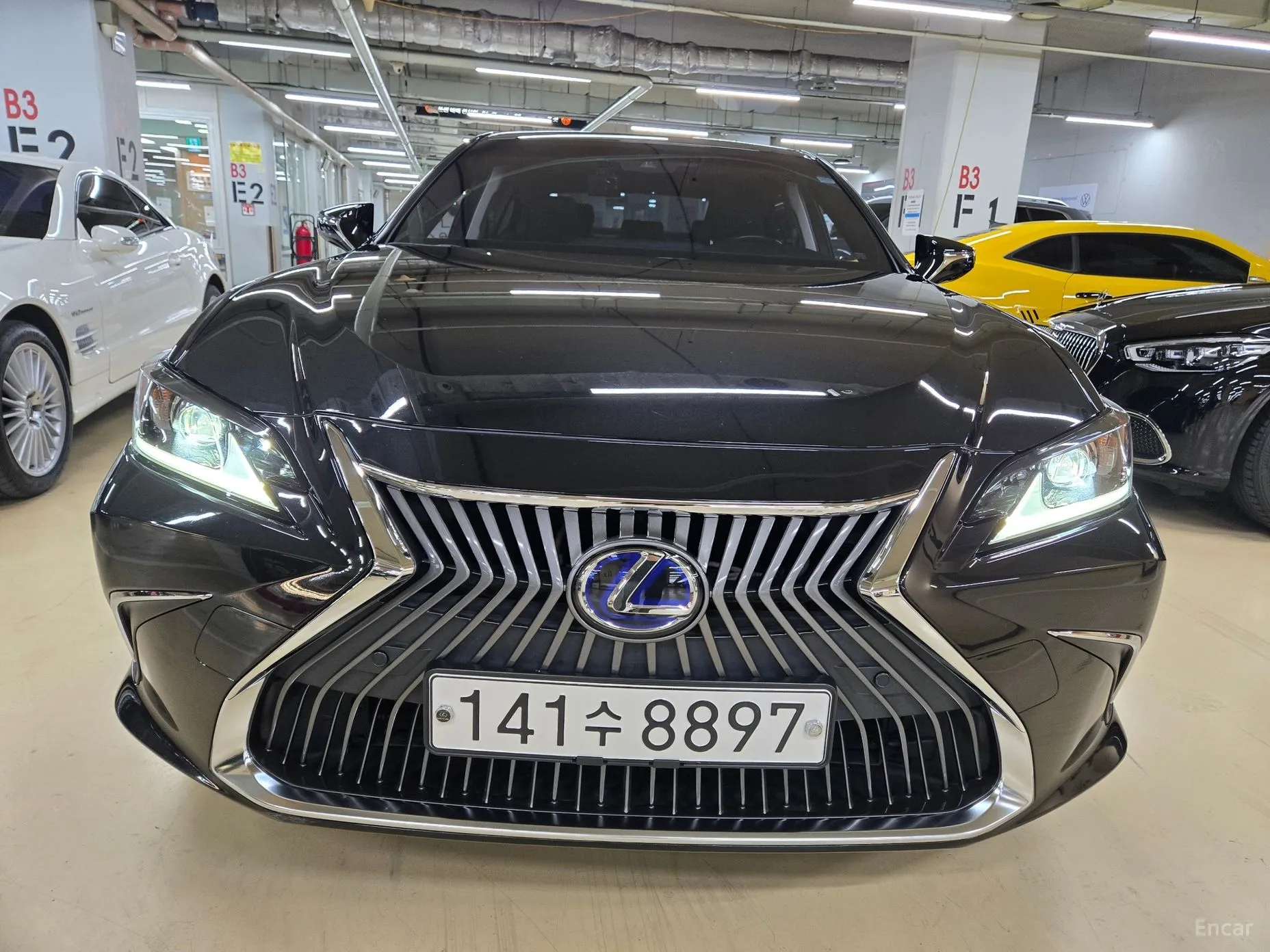 Lexus ES300h 7th Generation превью 6