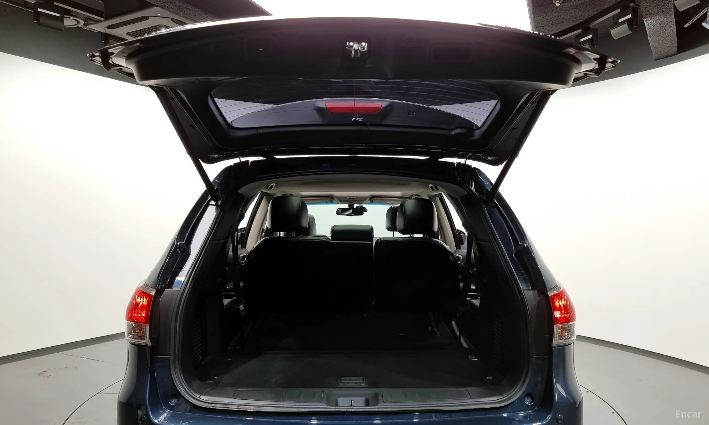 Nissan Pathfinder Gen 4 превью 20
