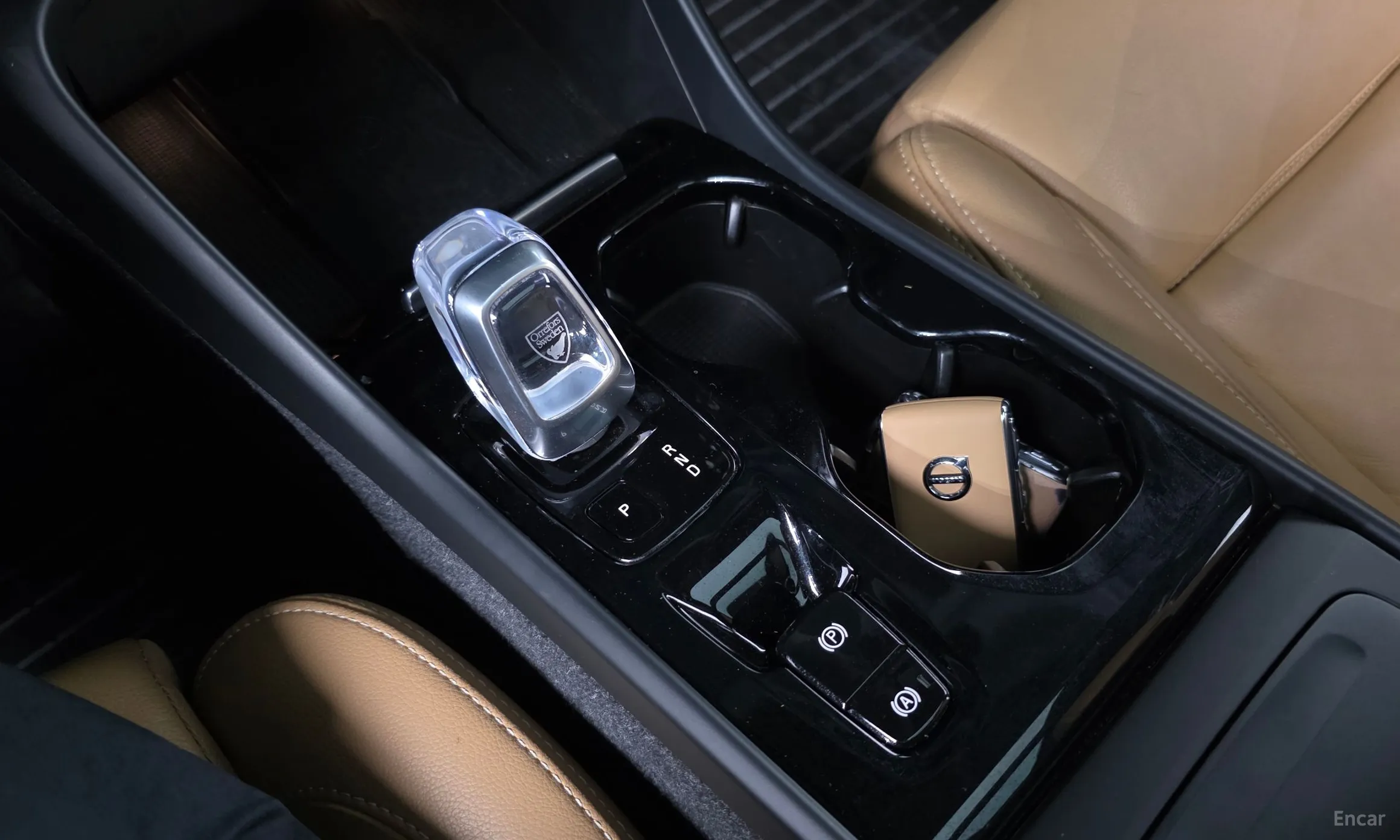 Volvo XC40 превью 9