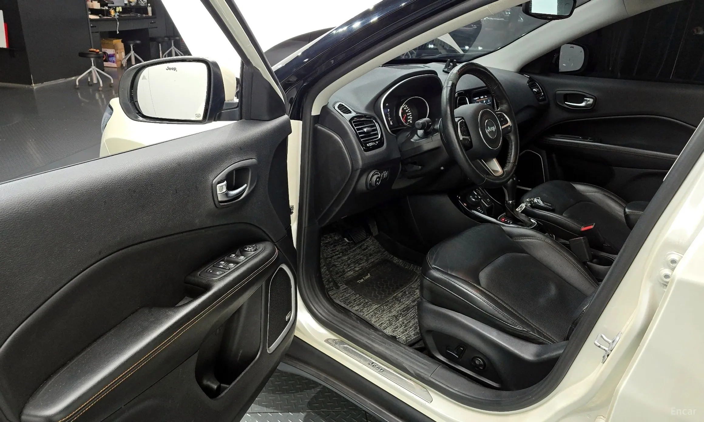 Jeep Compass 2nd Generation превью 11