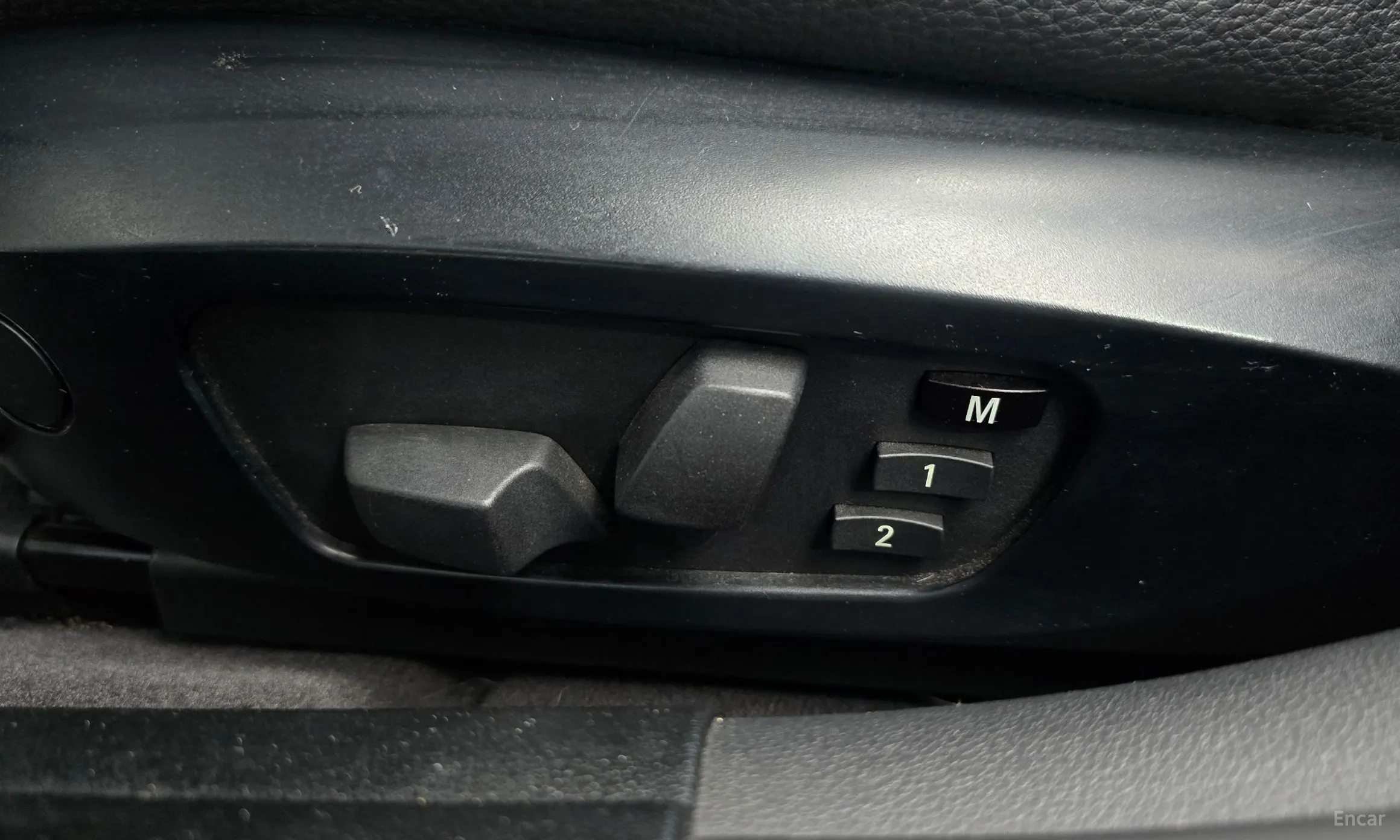 BMW 3 Series (E90) превью 19