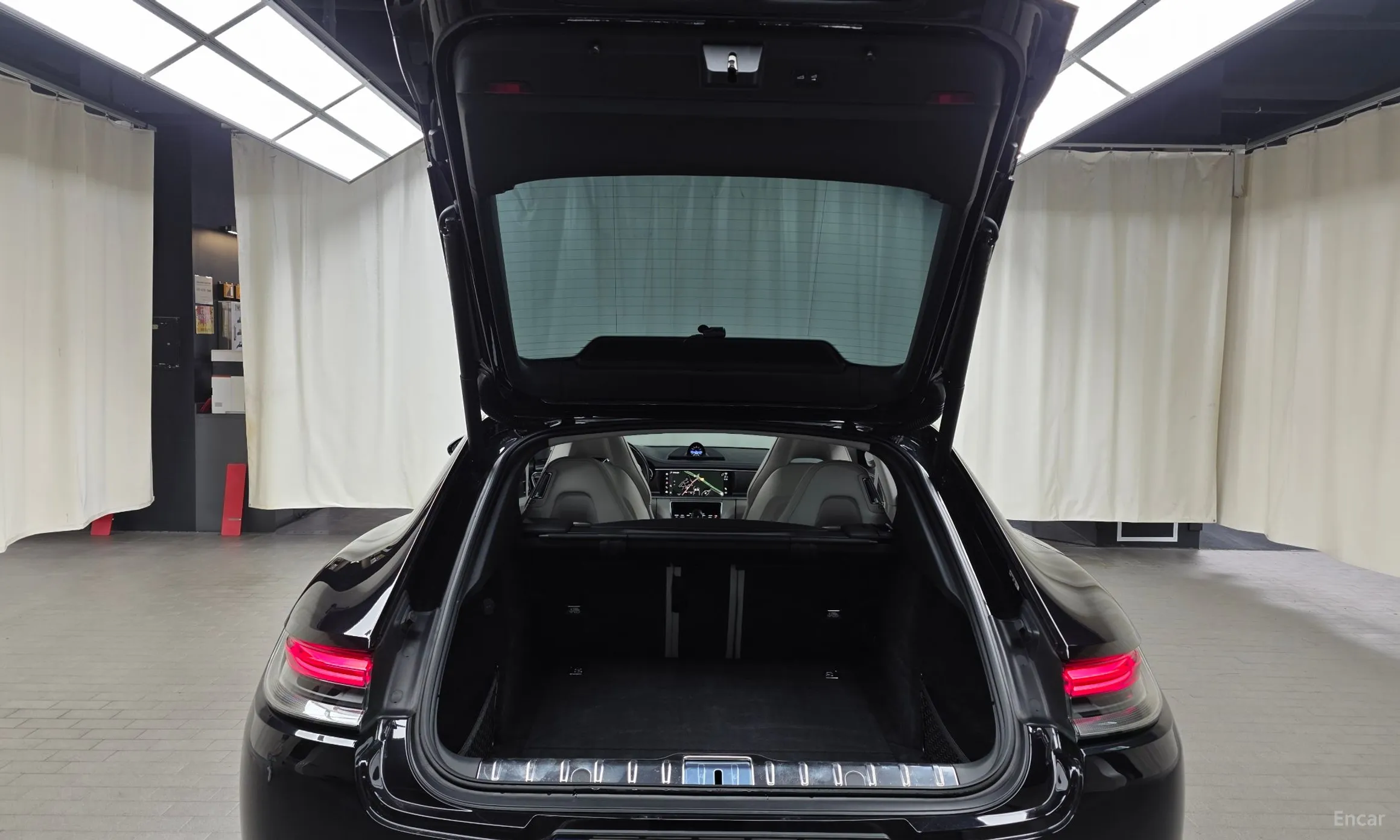 Porsche Panamera (971) превью 20