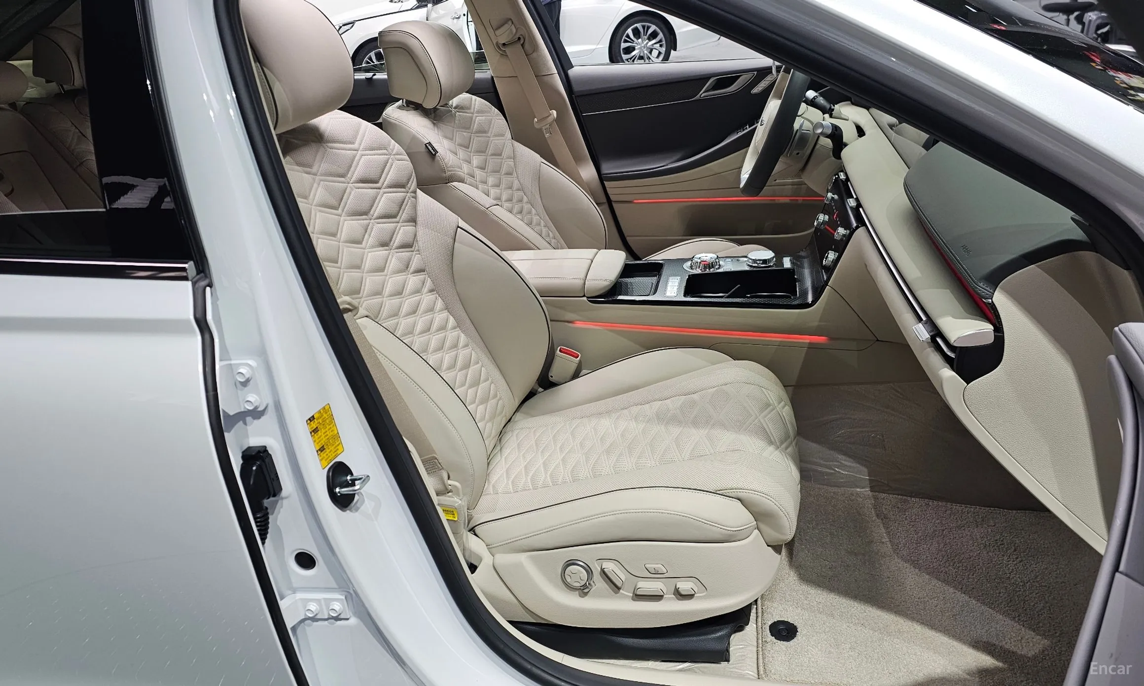 Genesis G80 (RG3) превью 10