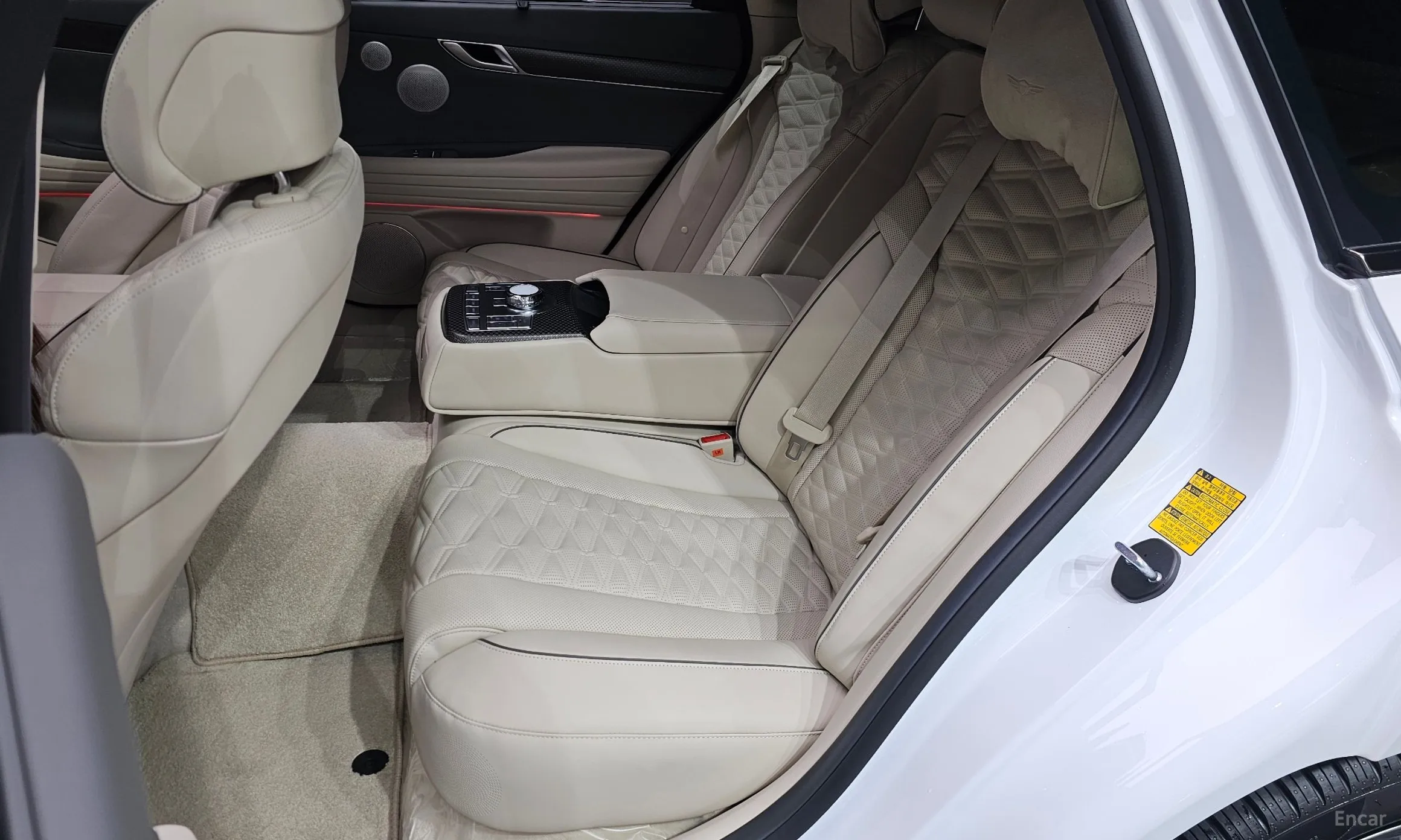 Genesis G80 (RG3) превью 12