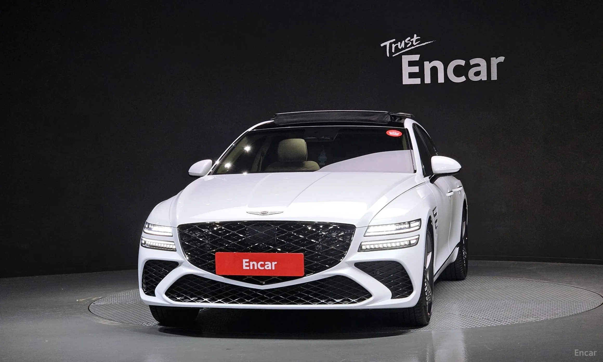 Genesis G80 (RG3) превью 3