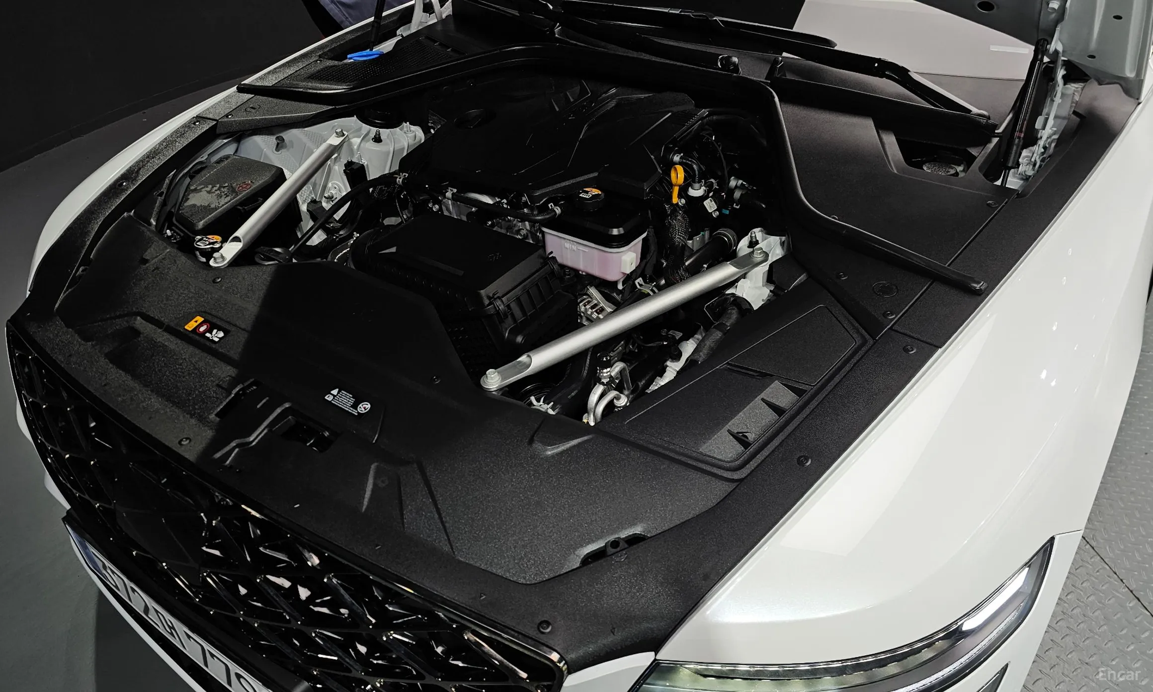 Genesis G80 (RG3) превью 6