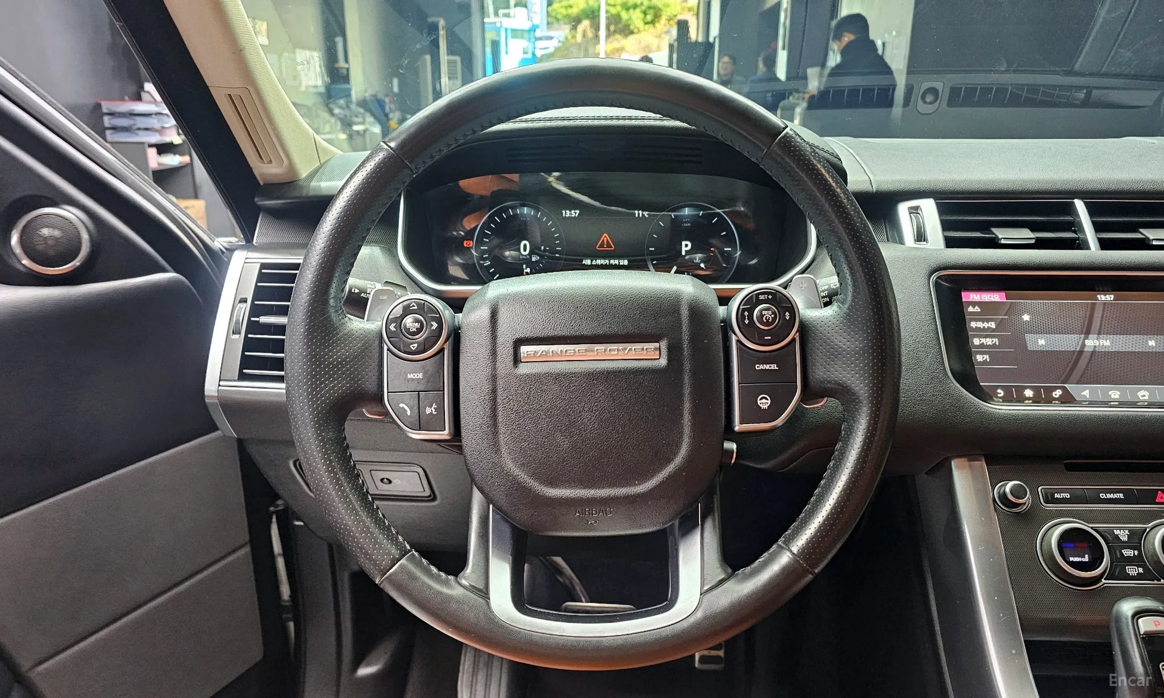 Land Rover Range Rover Sport 2nd Generation превью 14