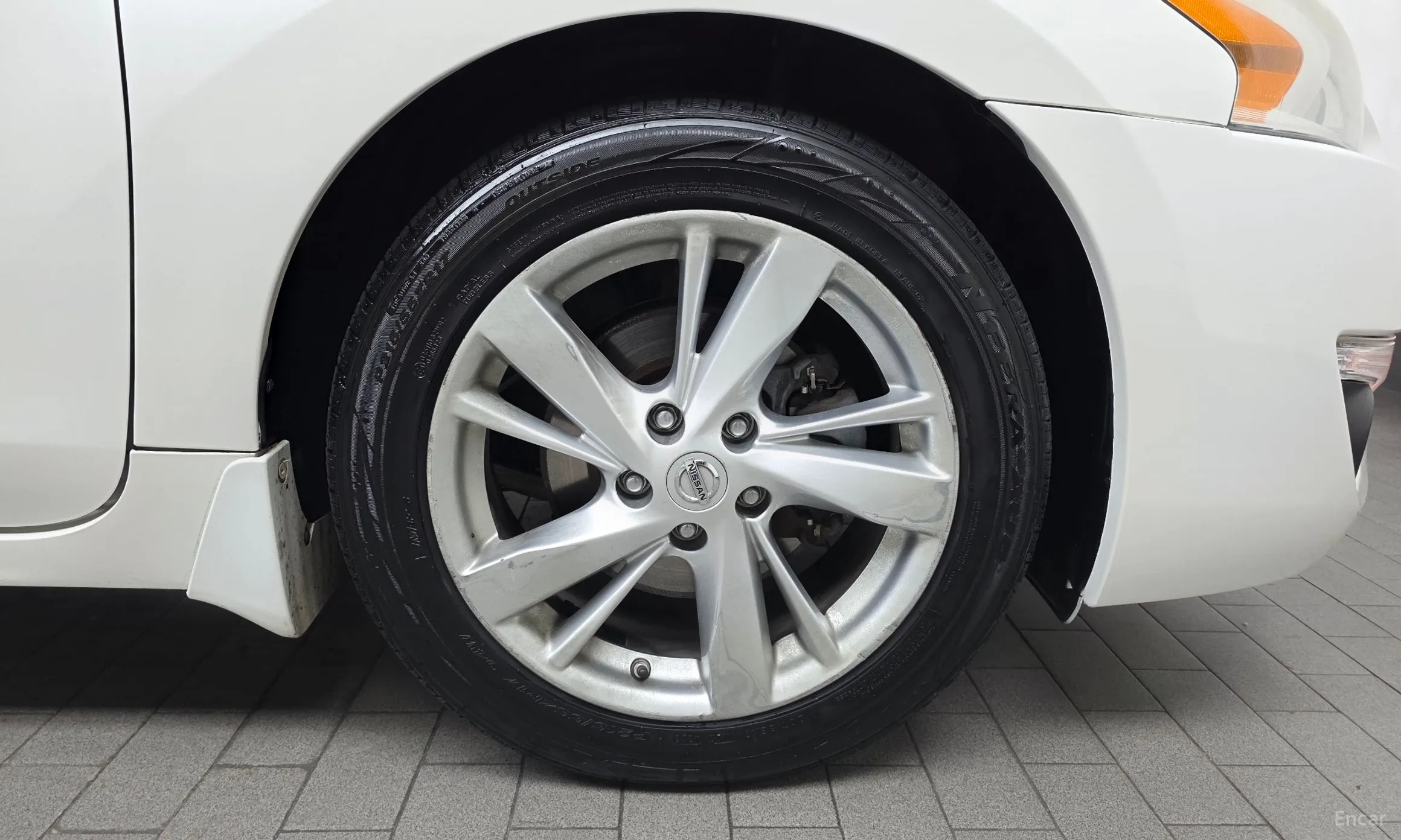Nissan Altima превью 5