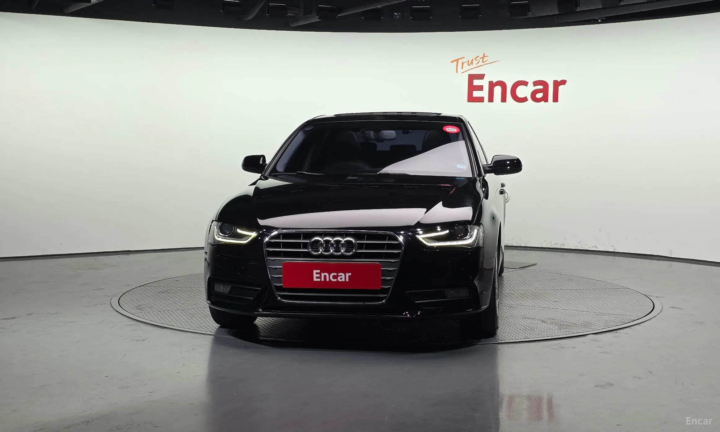 Audi New A4 превью 3