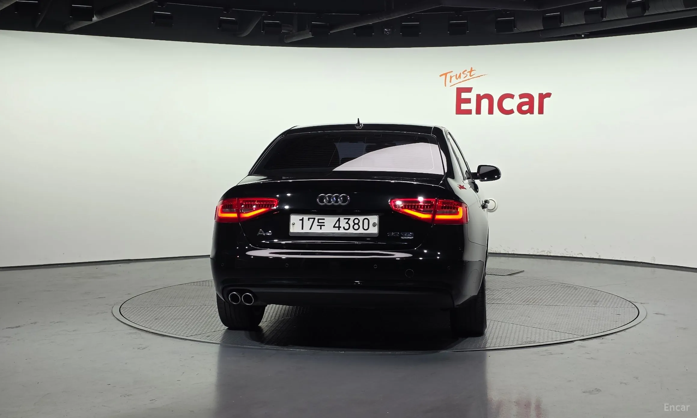 Audi New A4 превью 4
