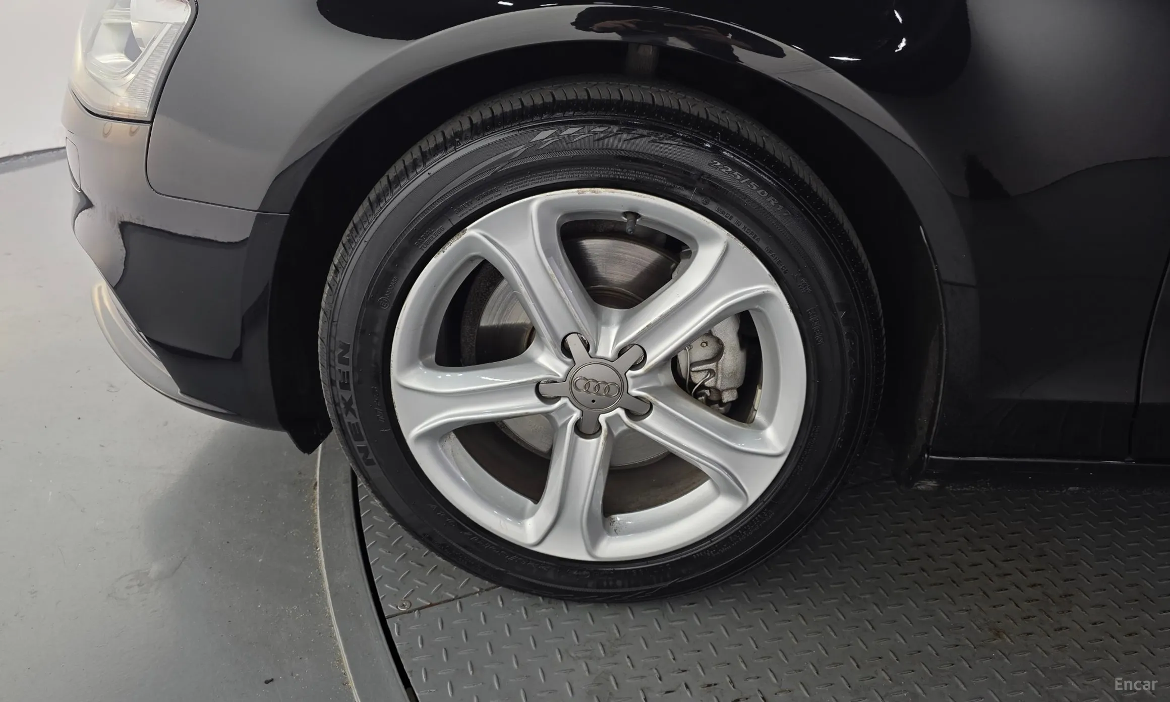 Audi New A4 превью 5