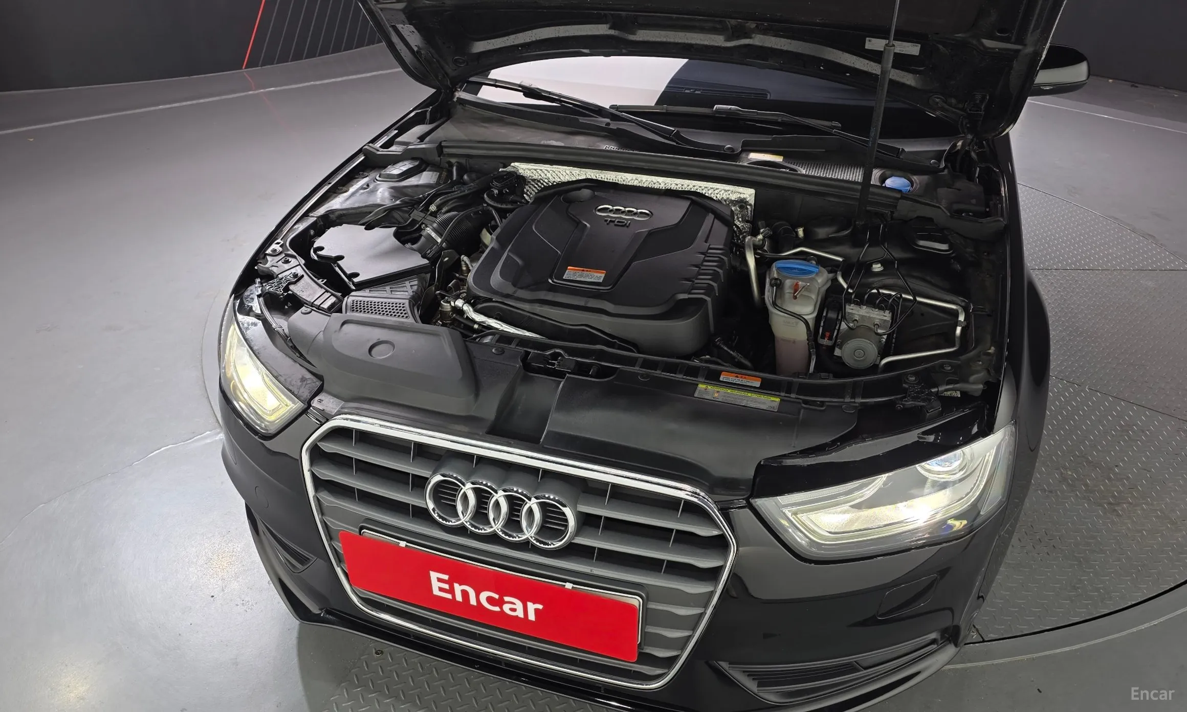 Audi New A4 превью 6