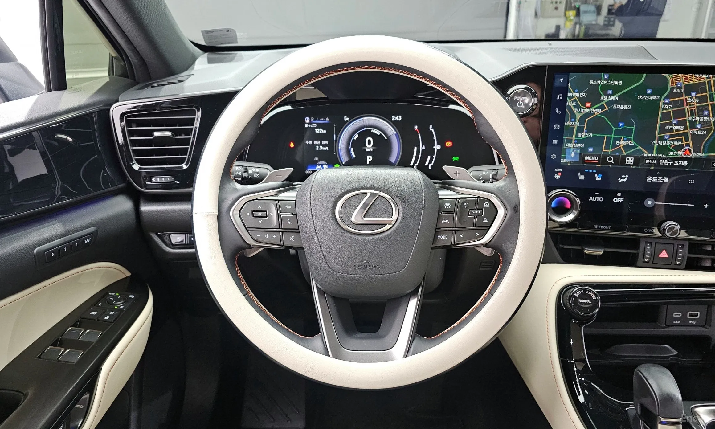Lexus NX350h Gen 2 превью 13