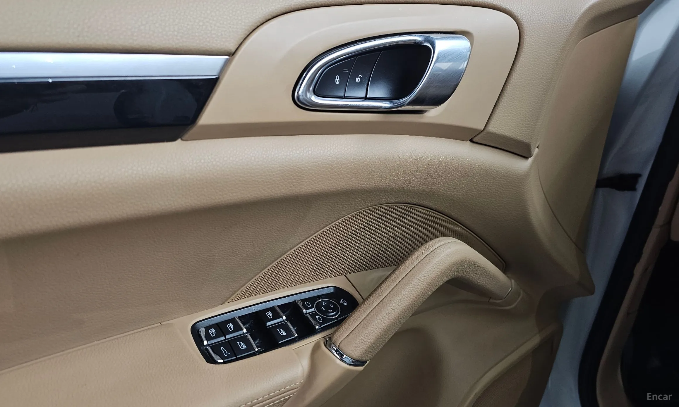 Porsche New Cayenne превью 18