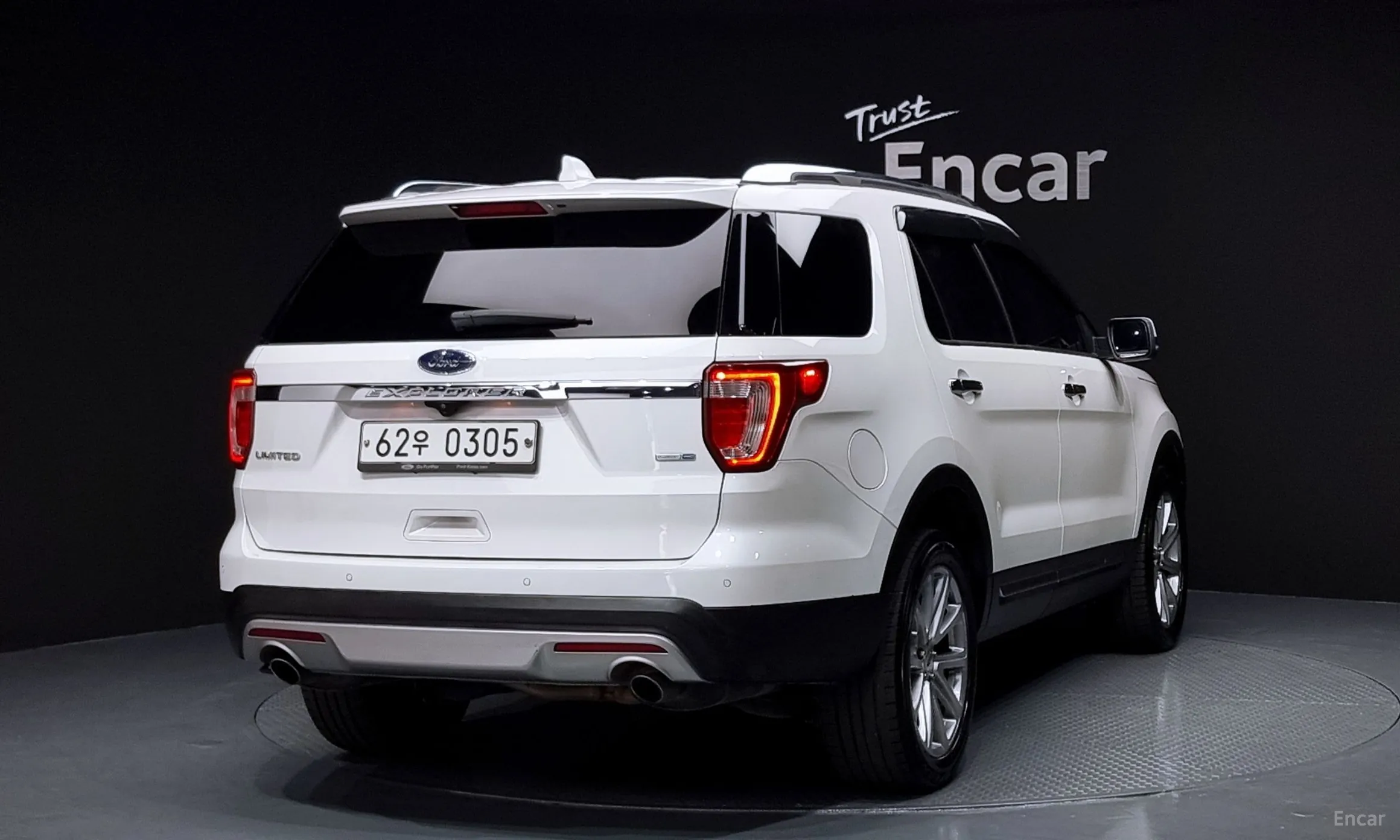 Ford Explorer превью 2
