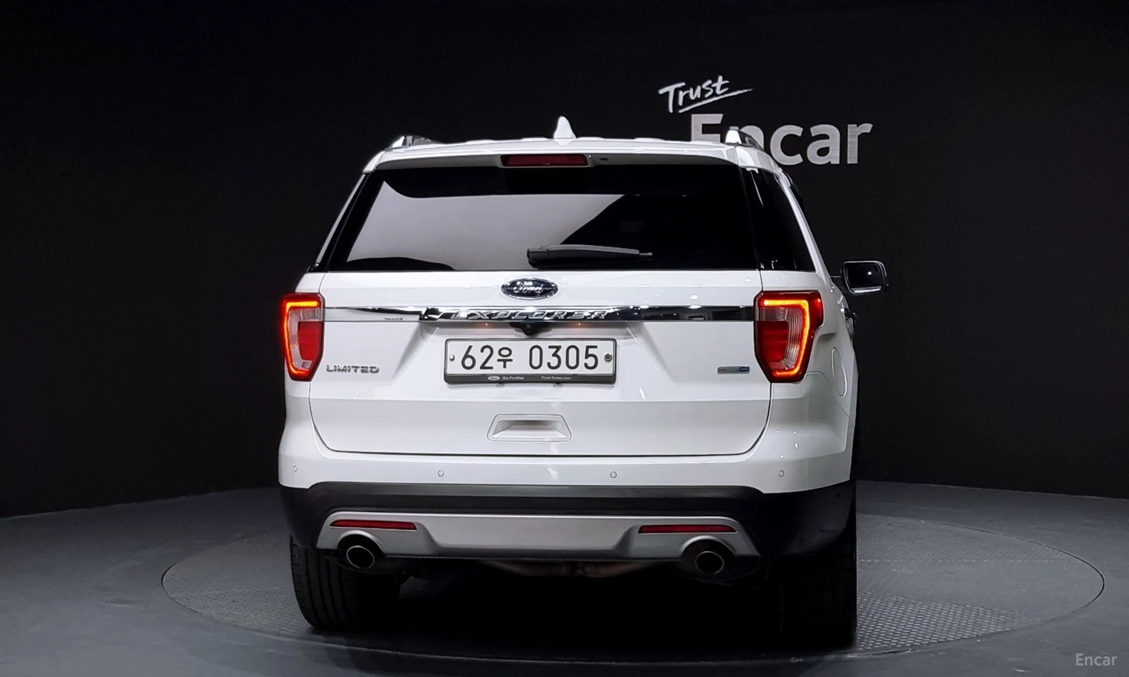 Ford Explorer превью 4