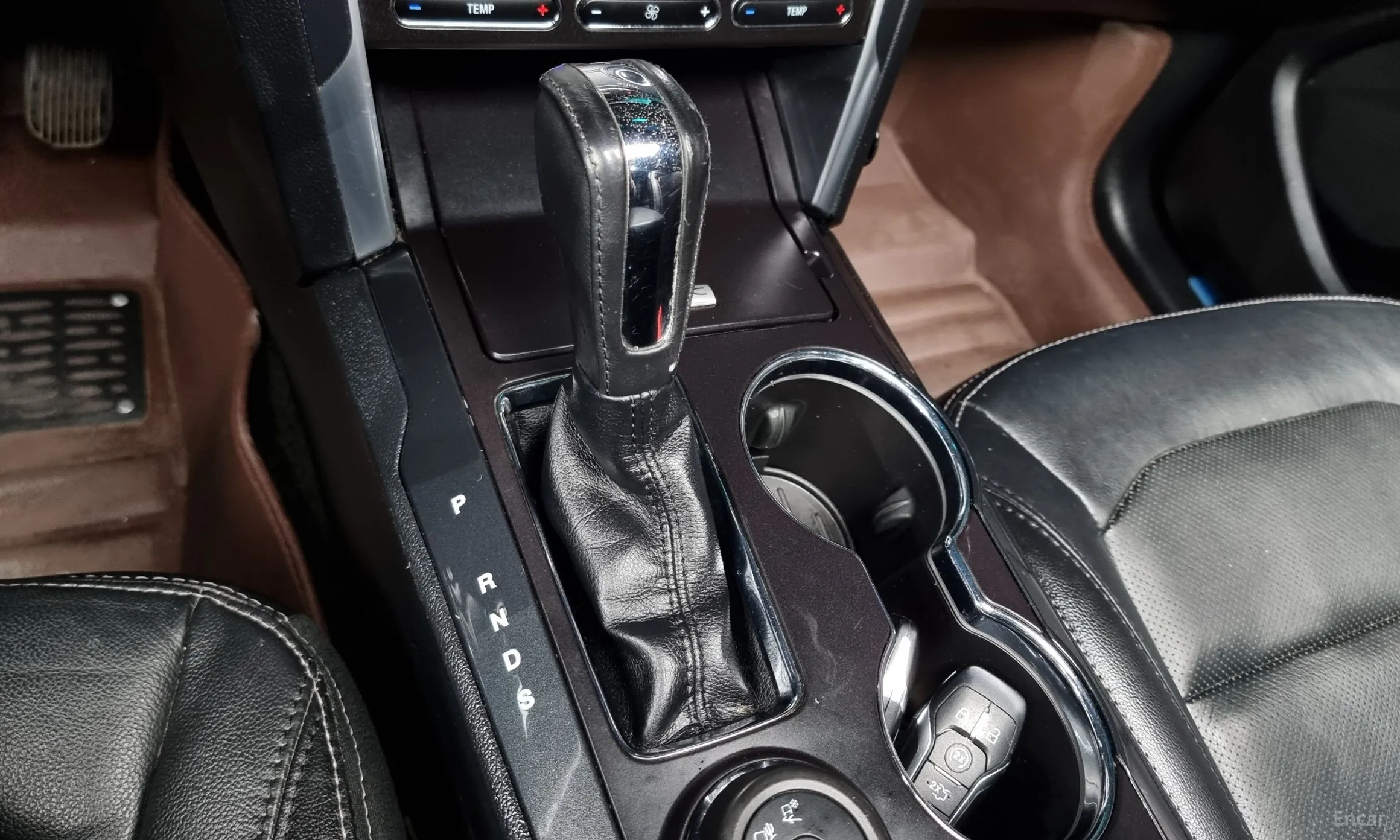 Ford Explorer превью 9