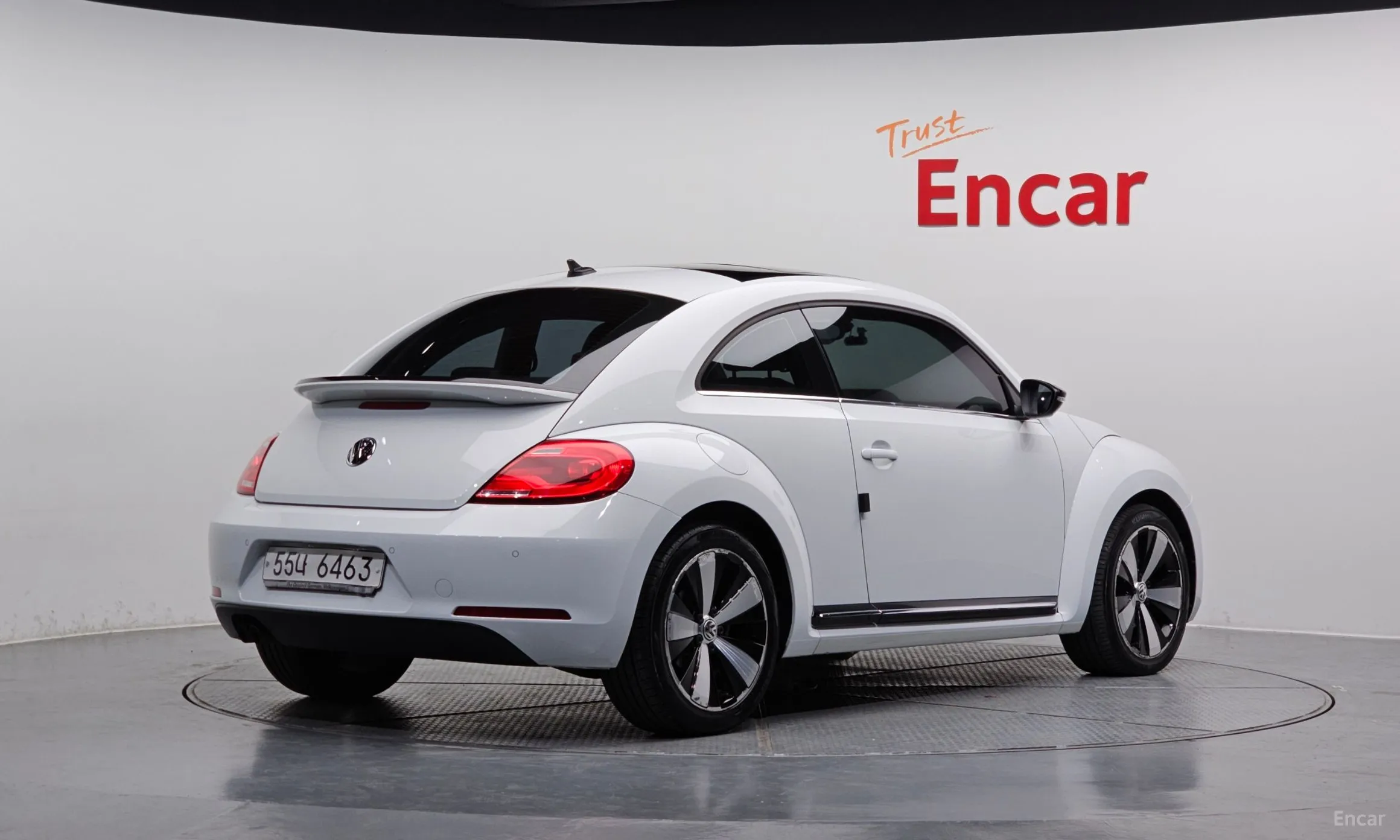 Volkswagen The Beetle превью 2