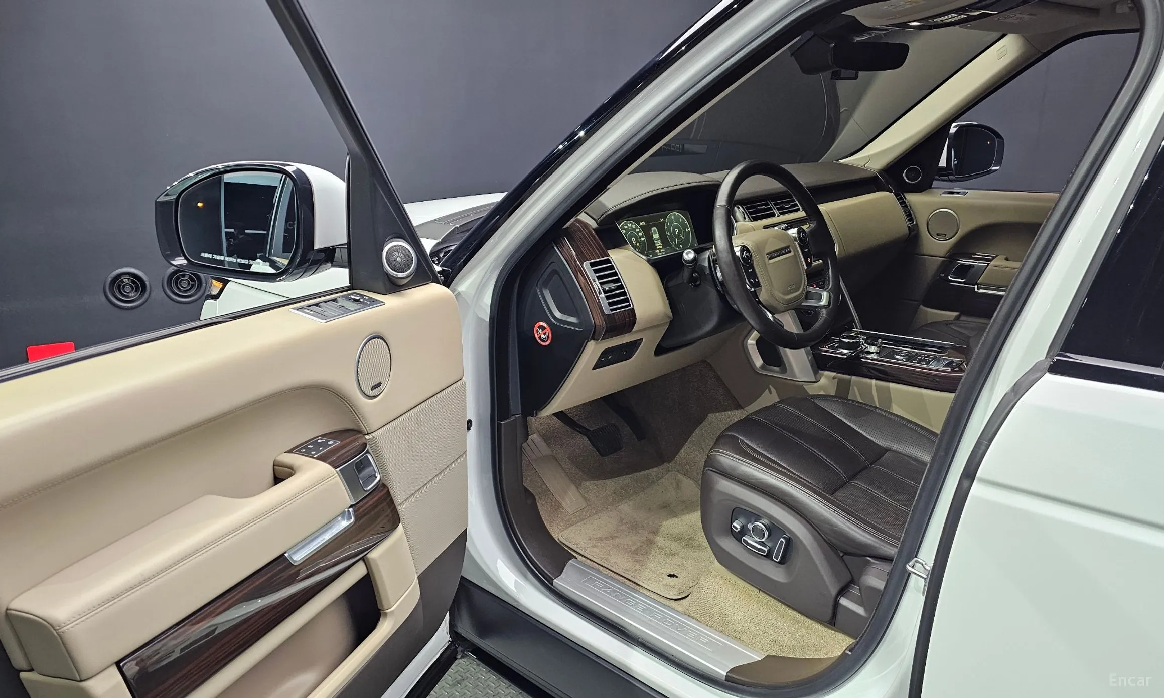 Land Rover Range Rover 4th Generation превью 10