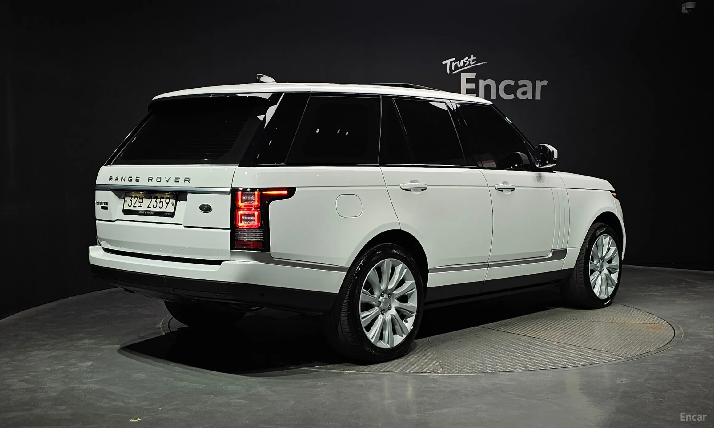 Land Rover Range Rover 4th Generation