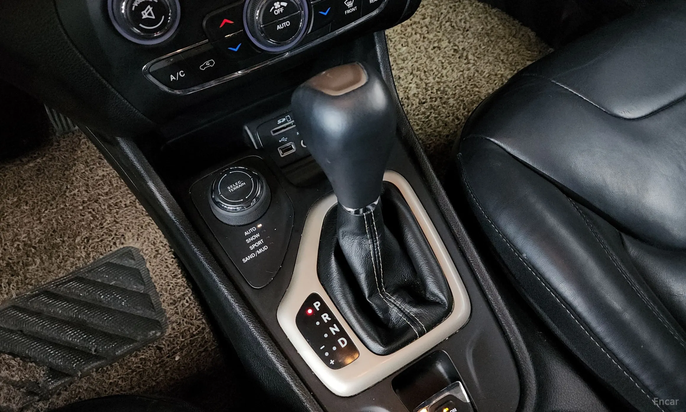 Jeep Cherokee (KL) превью 9