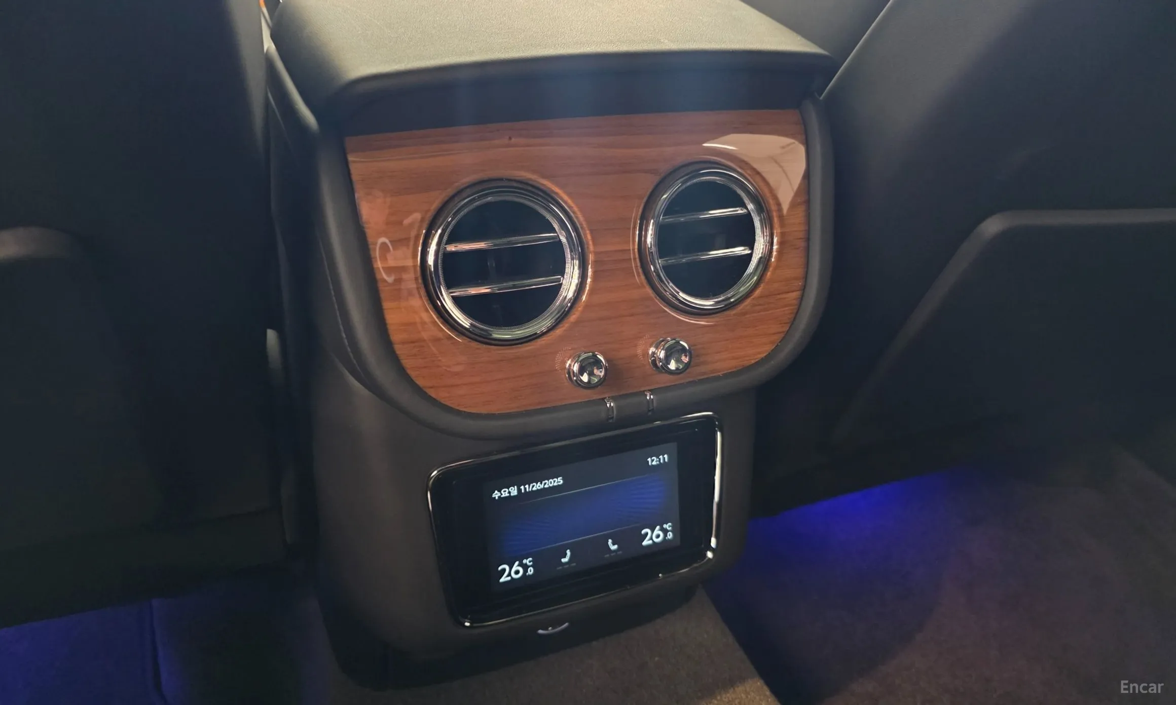 Bentley Bentayga превью 7