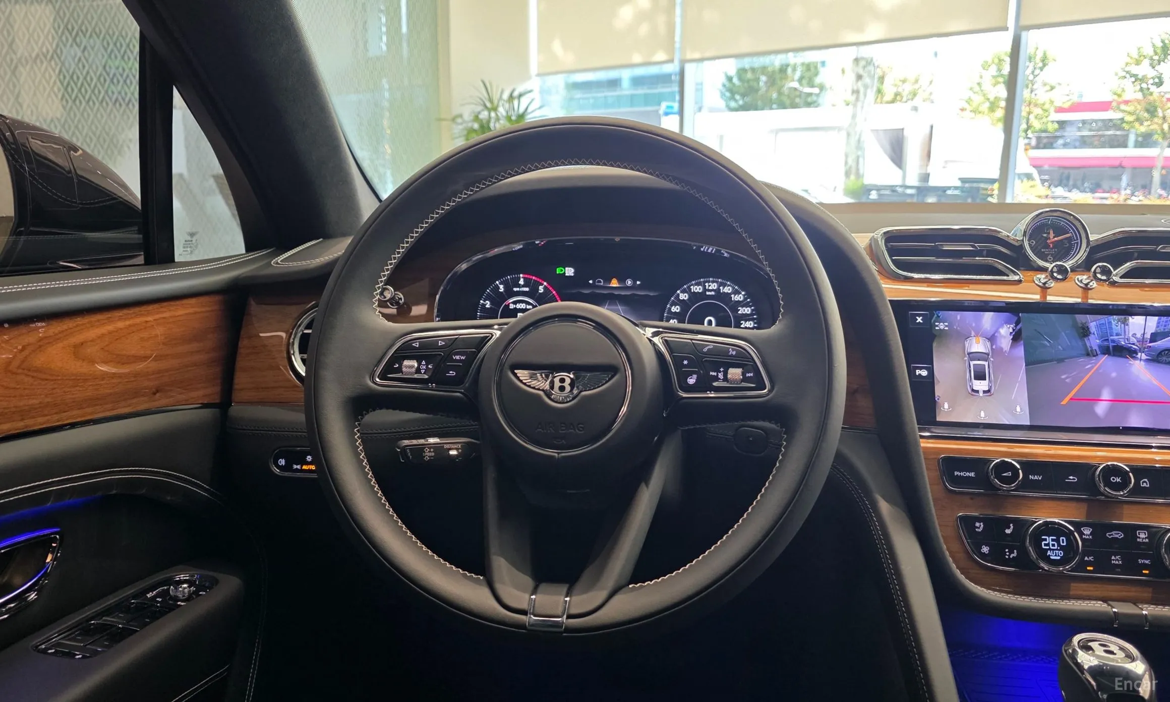 Bentley Bentayga превью 9