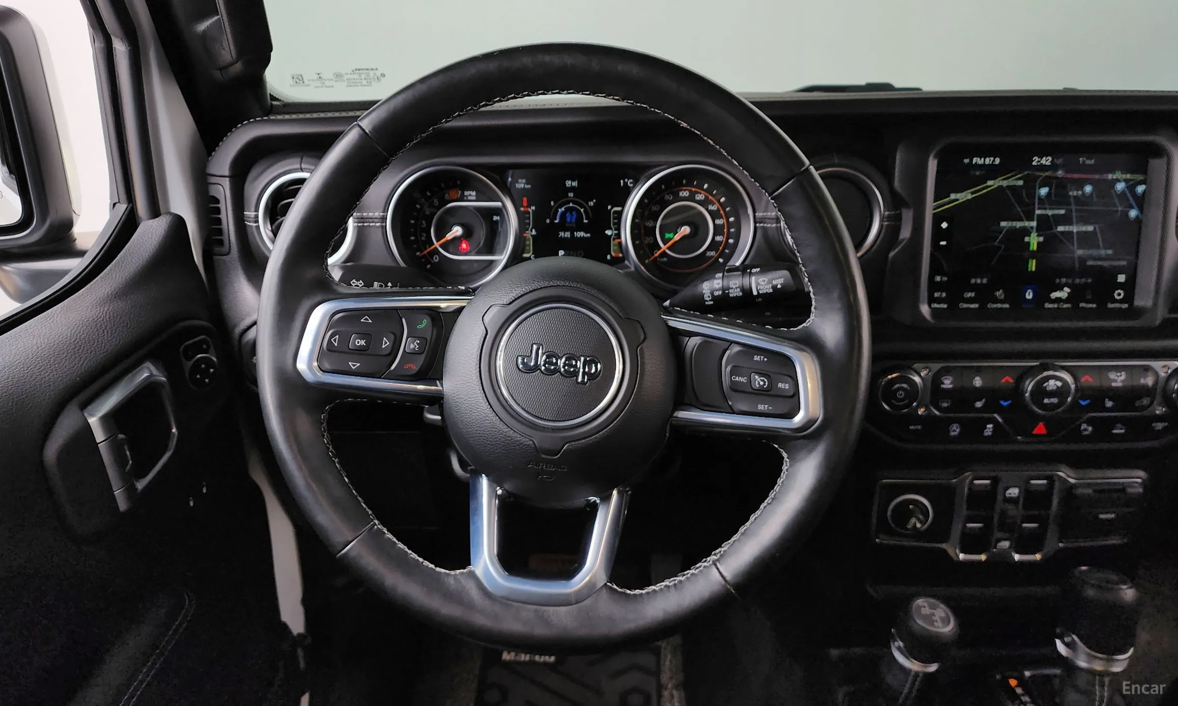 Jeep Wrangler (JL) превью 13