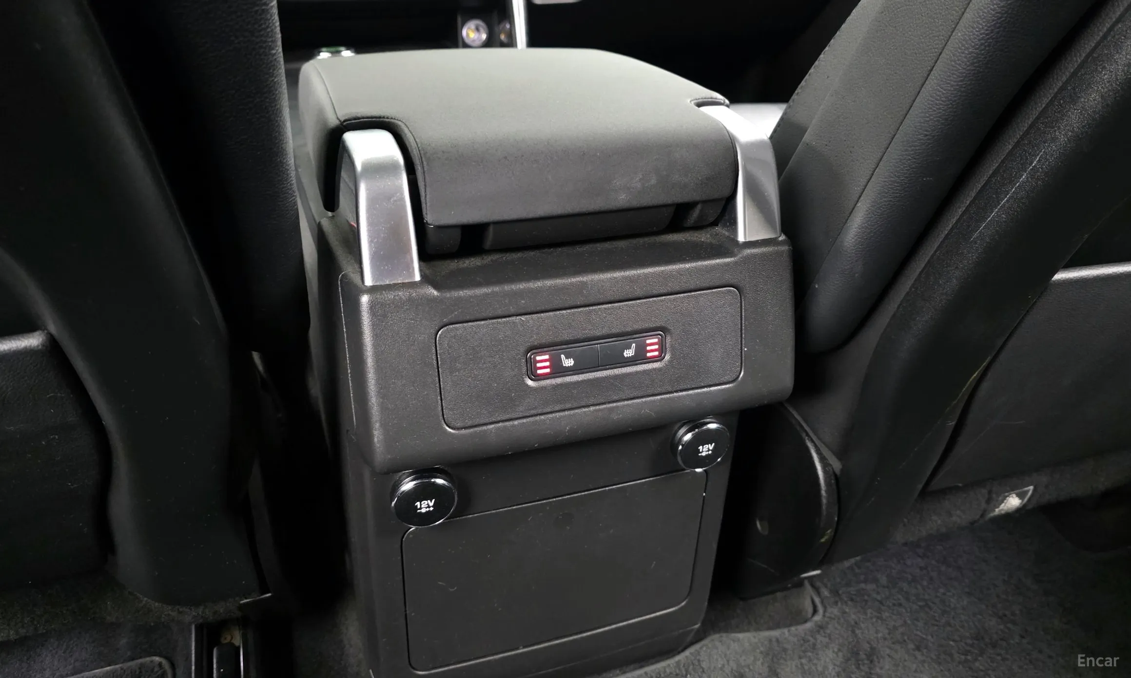 Land Rover Discovery 5 превью 19