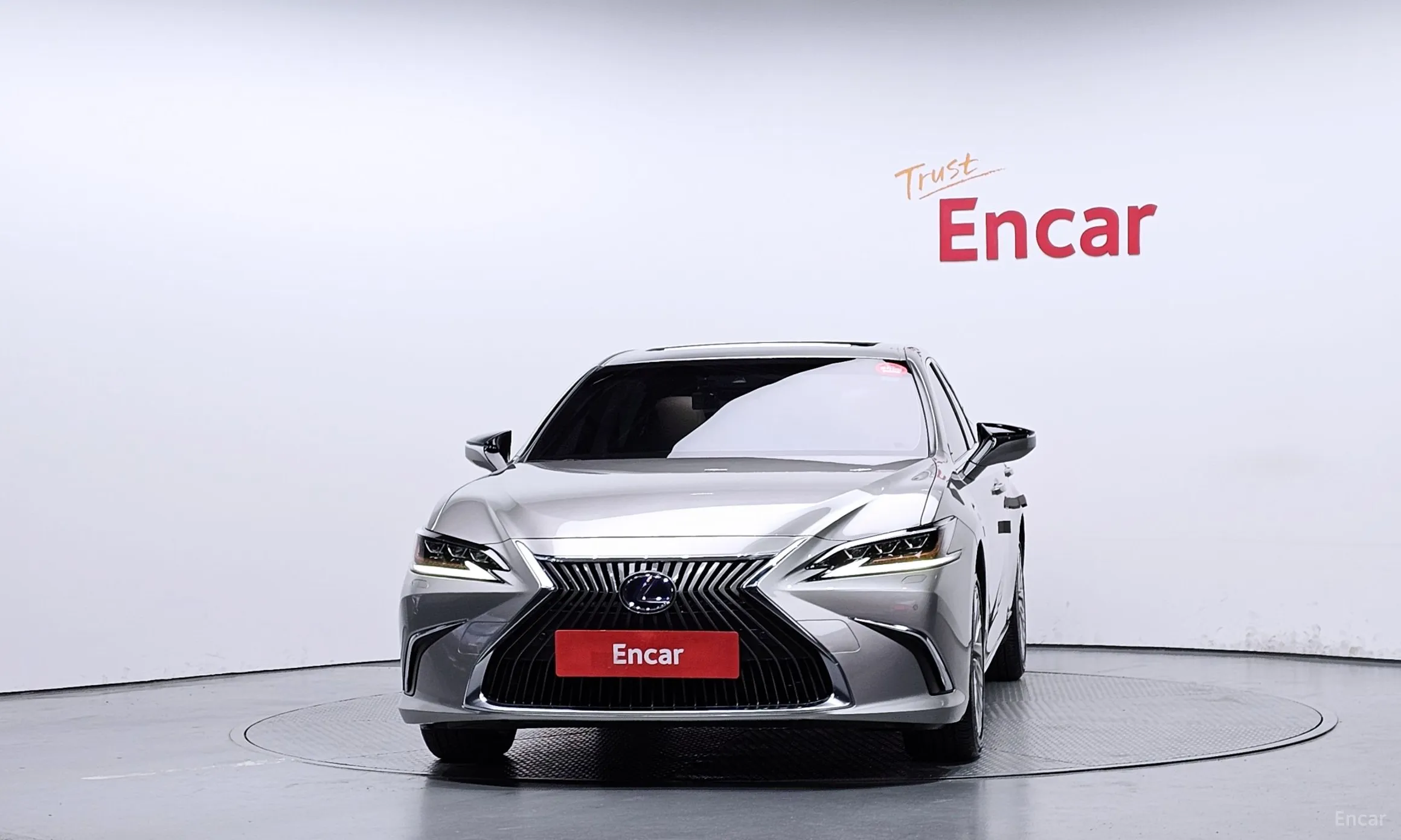 Lexus ES300h 7th Generation превью 3