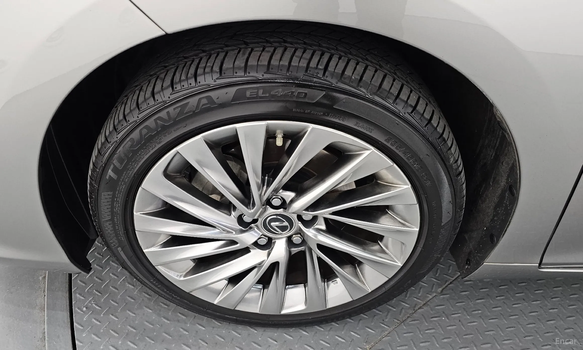 Lexus ES300h 7th Generation превью 5
