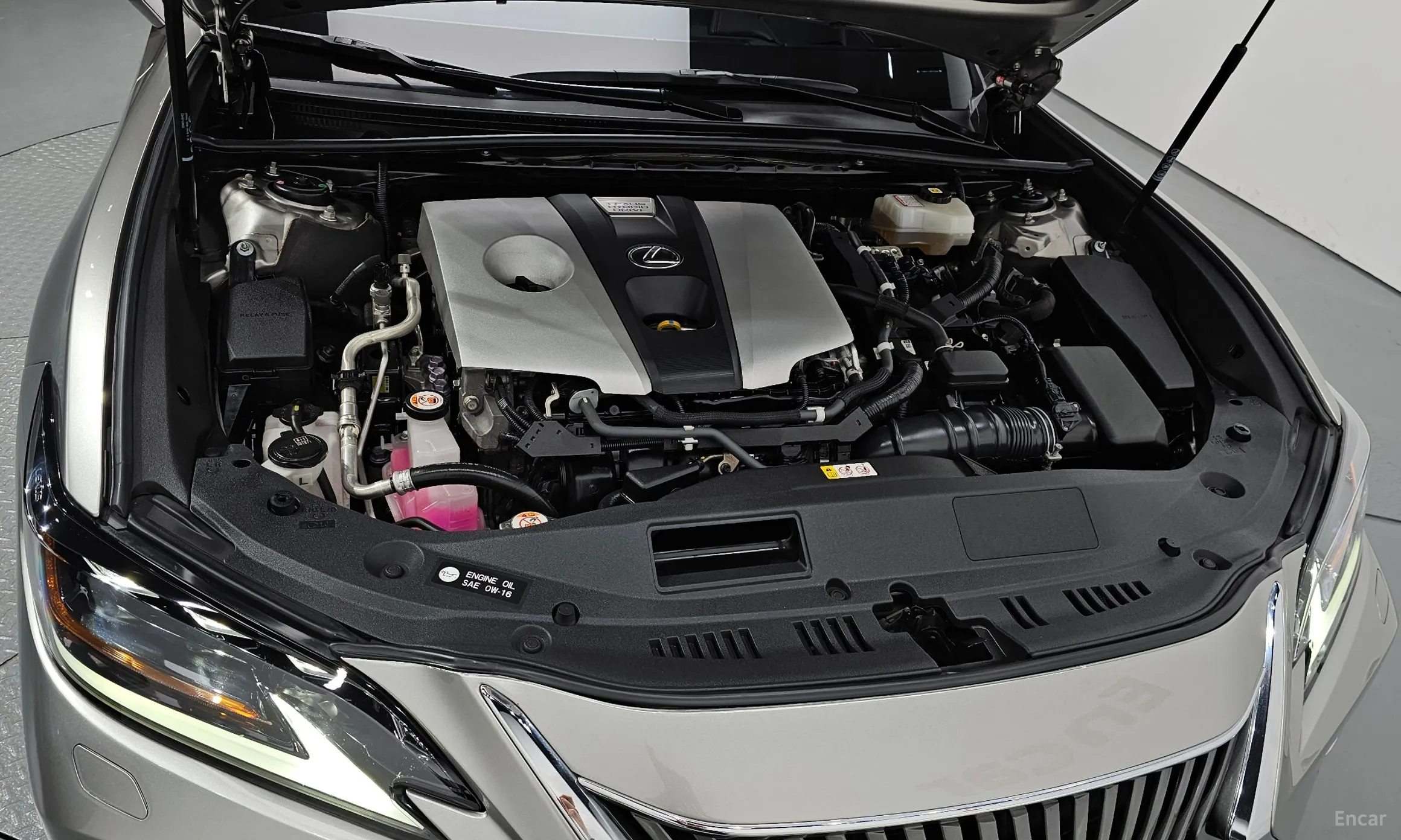 Lexus ES300h 7th Generation превью 6
