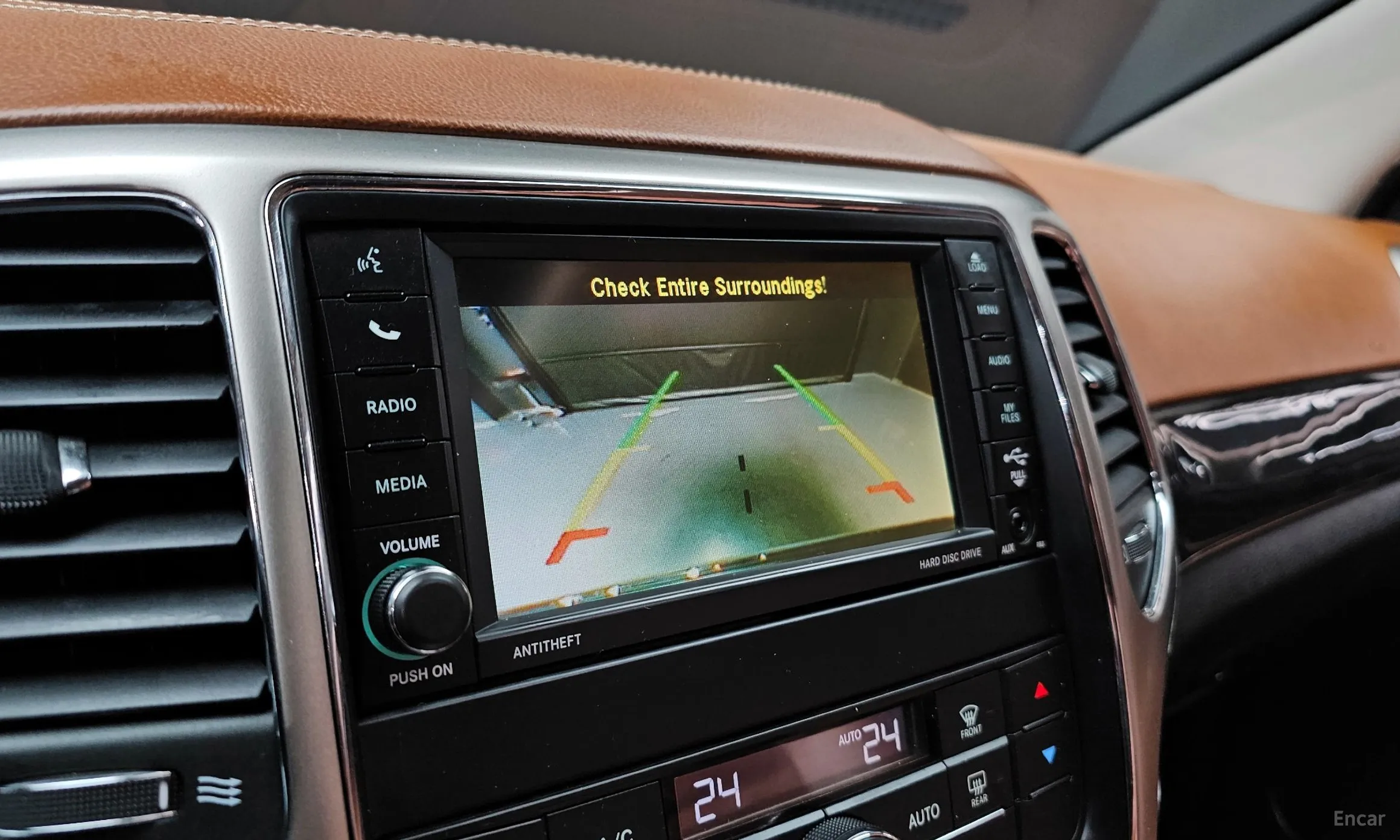 Jeep Grand Cherokee превью 15
