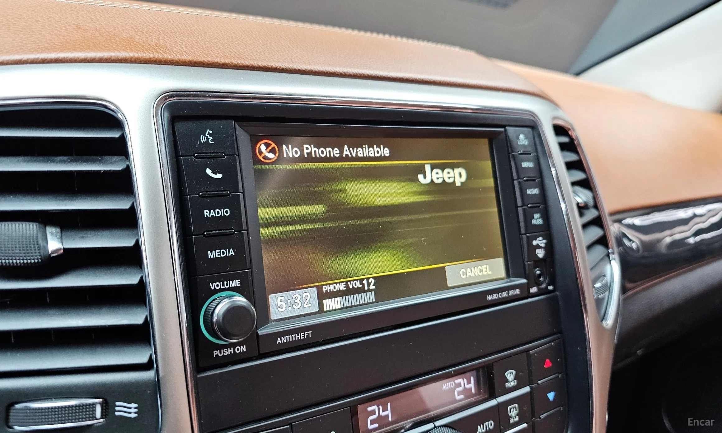 Jeep Grand Cherokee превью 16