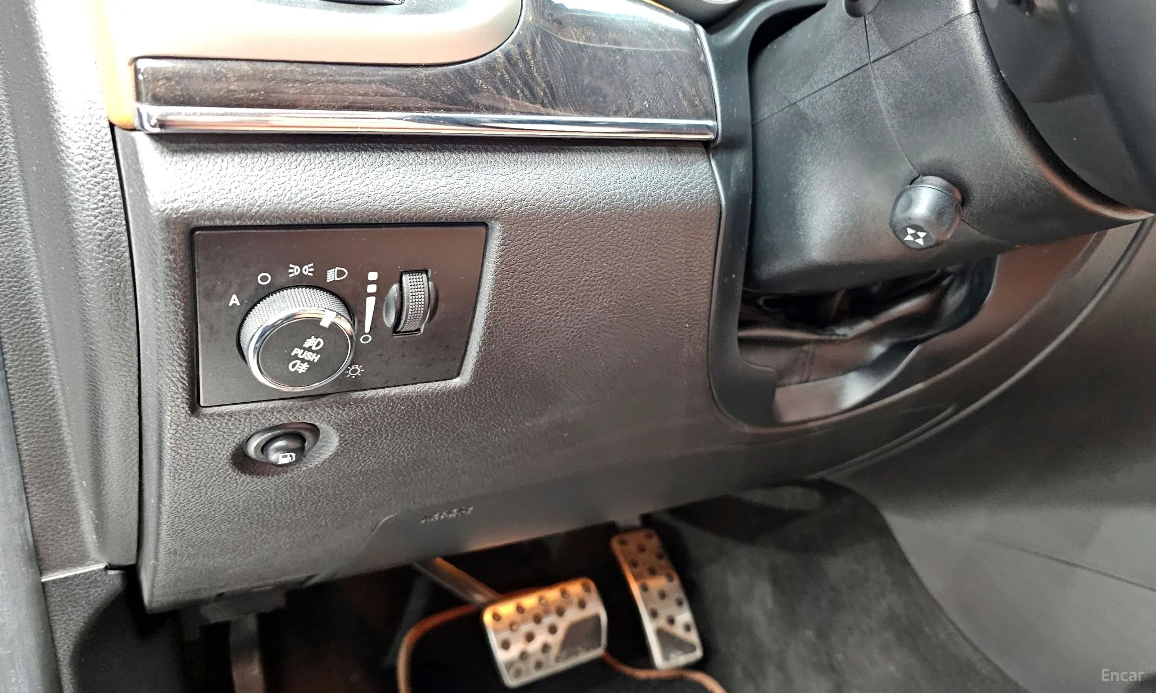 Jeep Grand Cherokee превью 17