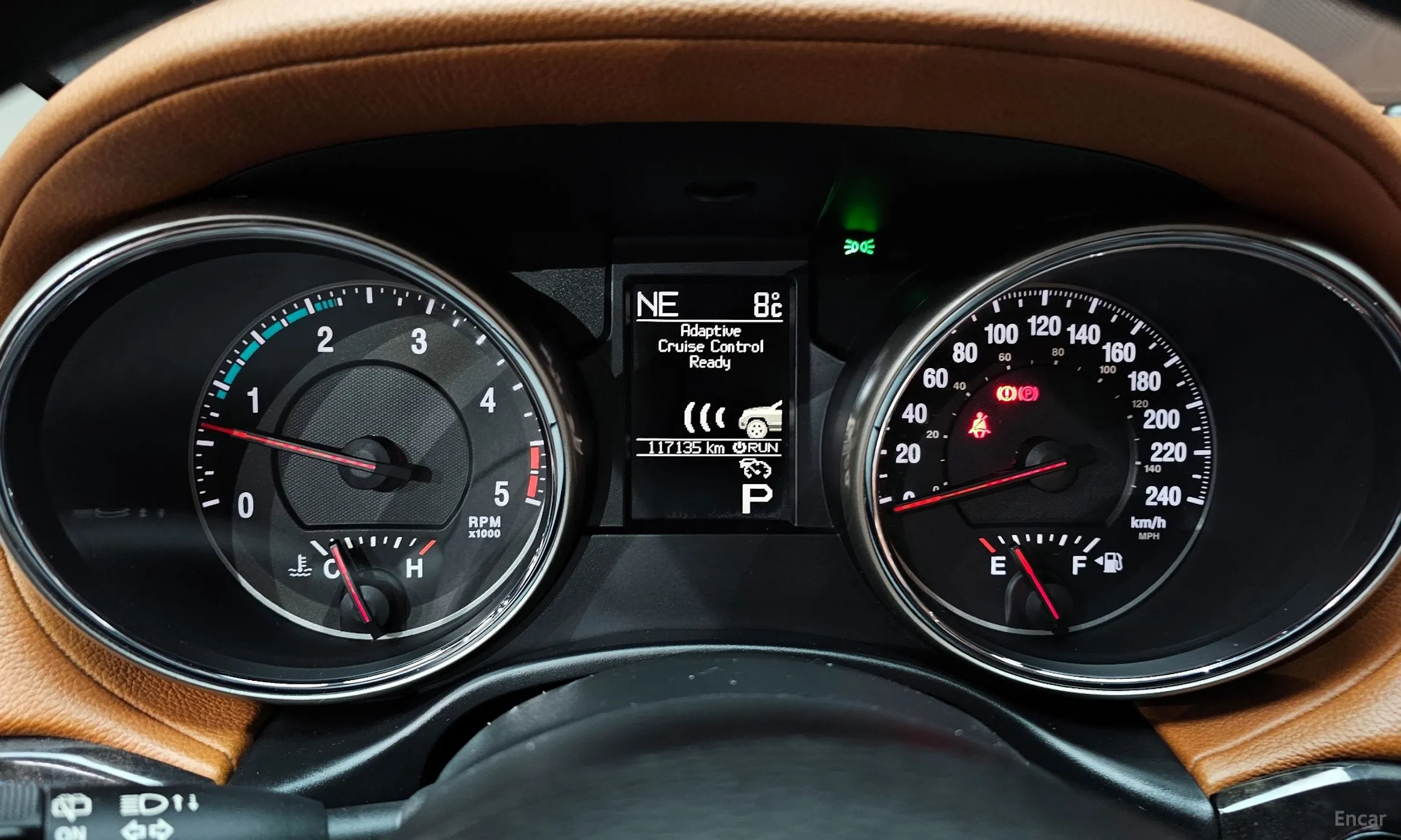 Jeep Grand Cherokee превью 8