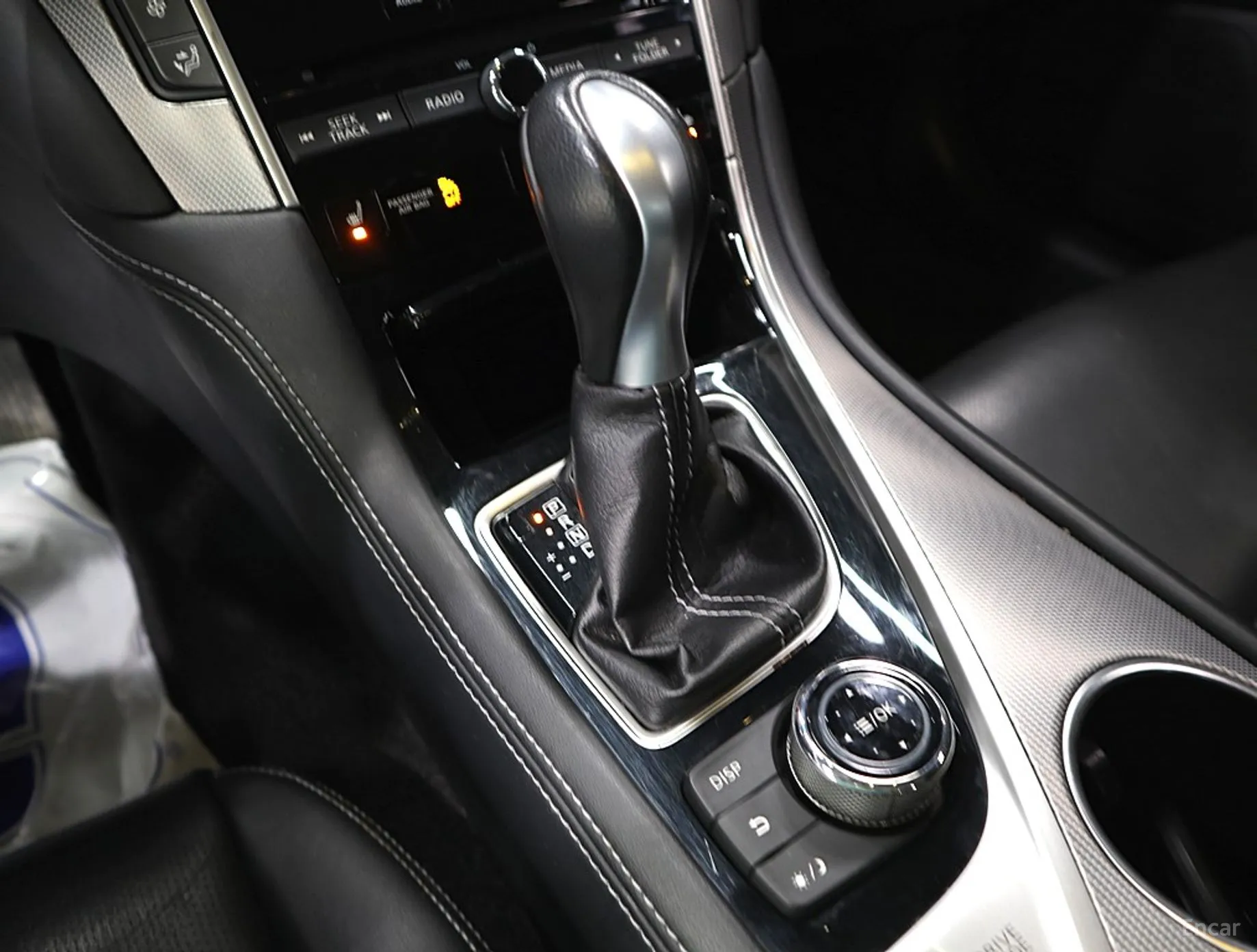 Infiniti Q50 превью 9