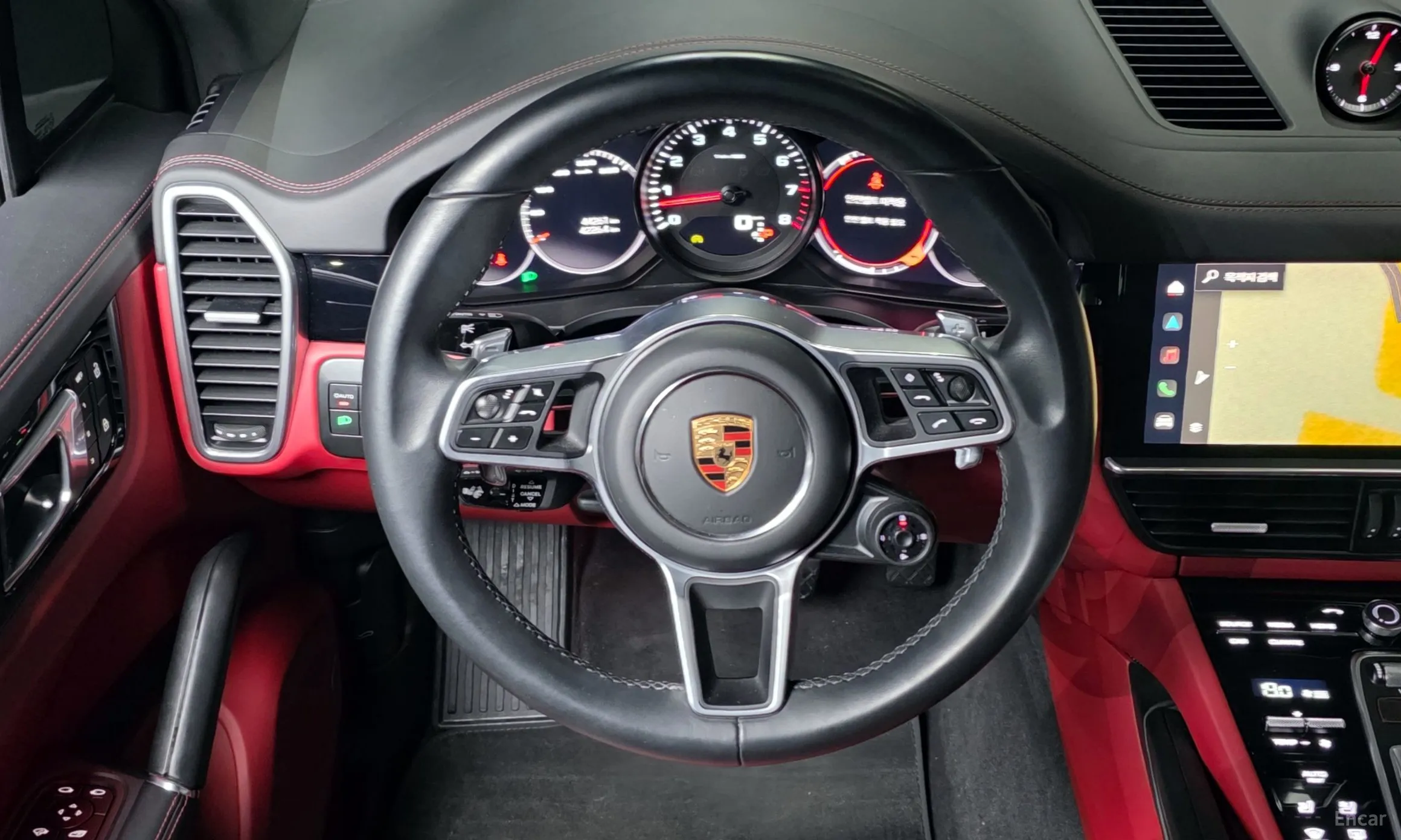Porsche Cayenne (PO536) превью 13