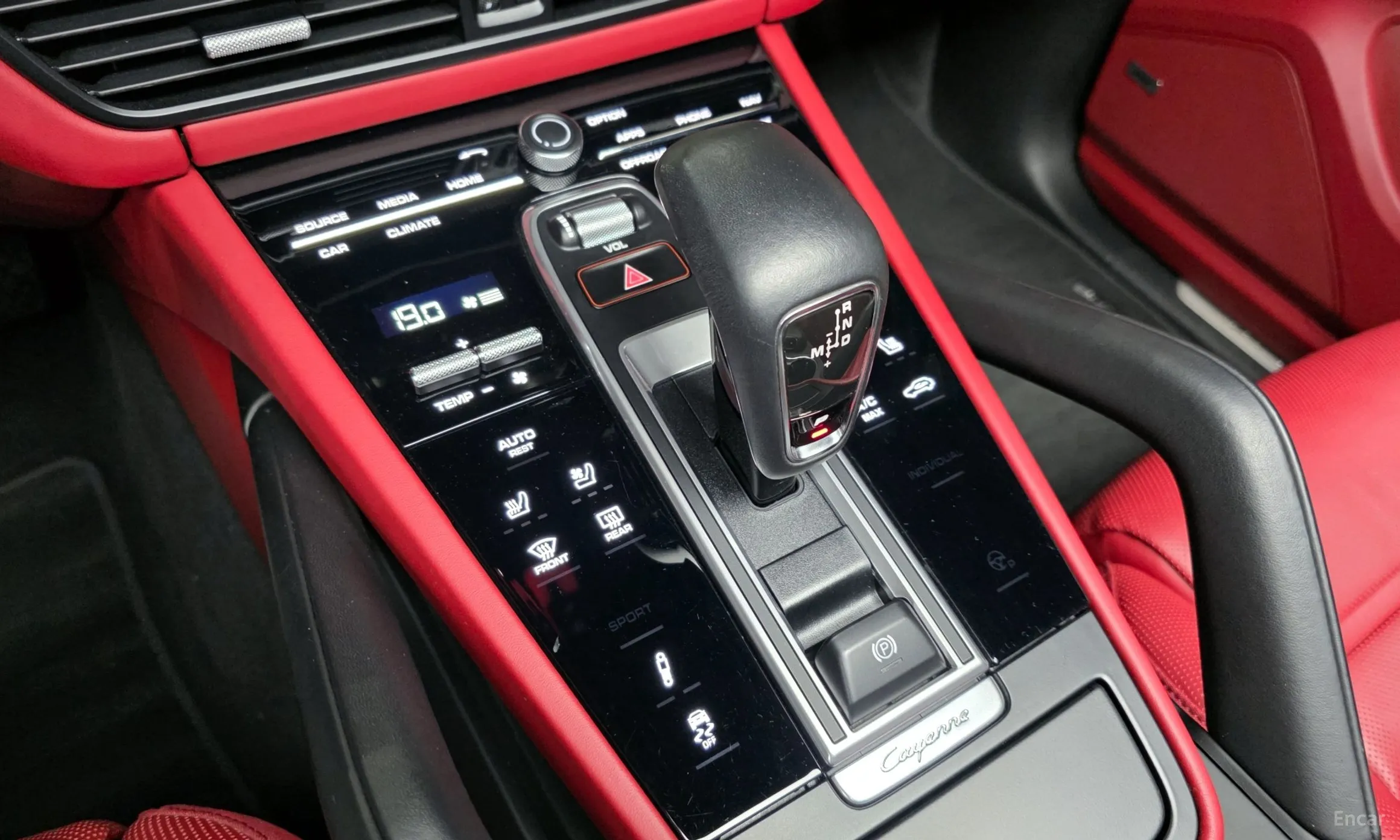Porsche Cayenne (PO536) превью 9