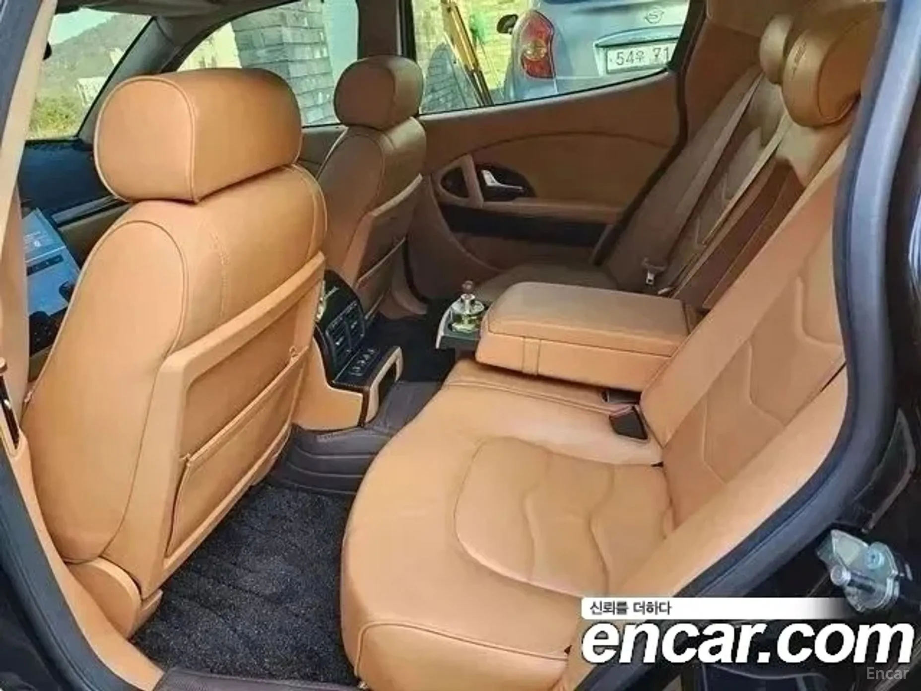 Maserati Quattroporte превью 20