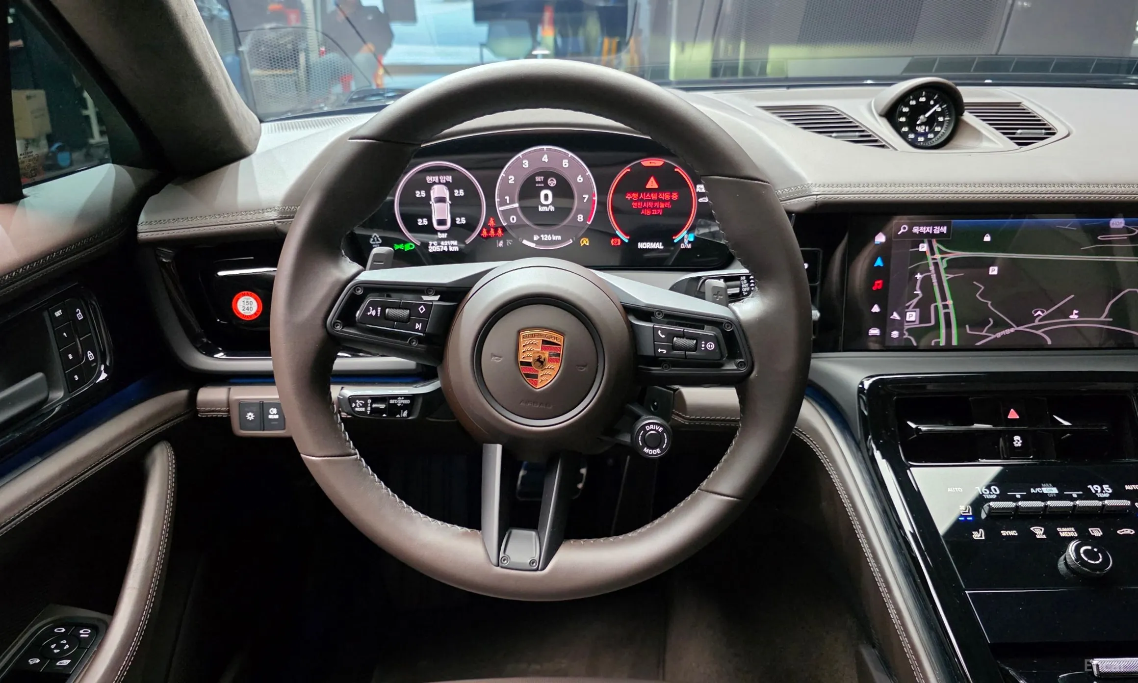 Porsche Panamera (972) превью 13