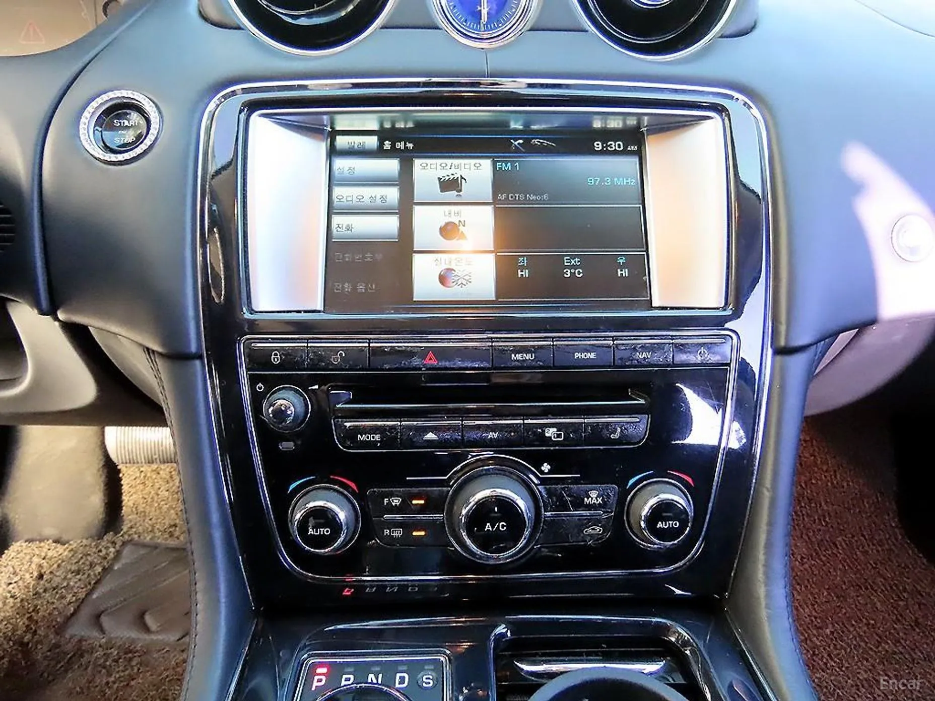 Jaguar All New XJ превью 12
