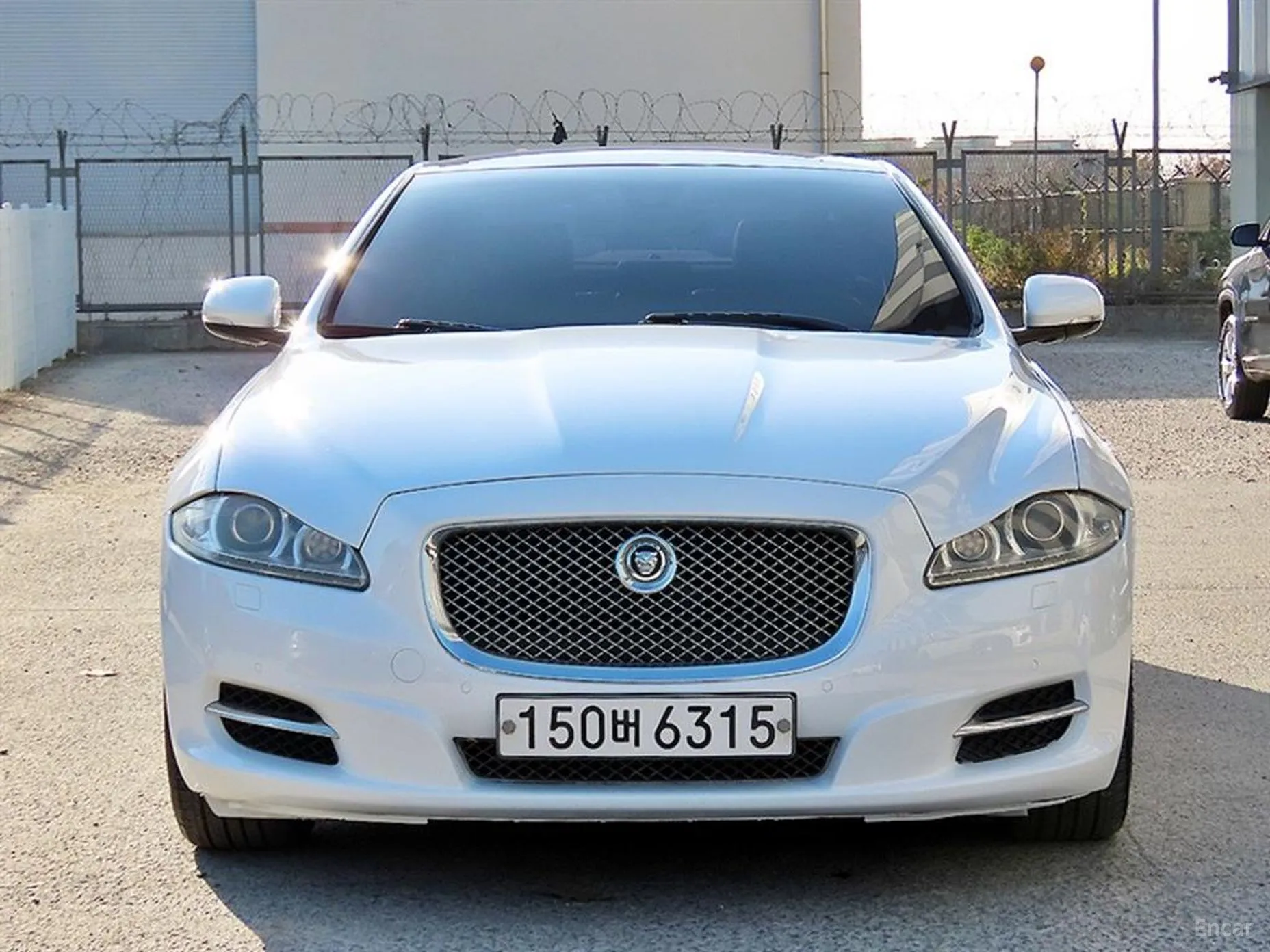 Jaguar All New XJ