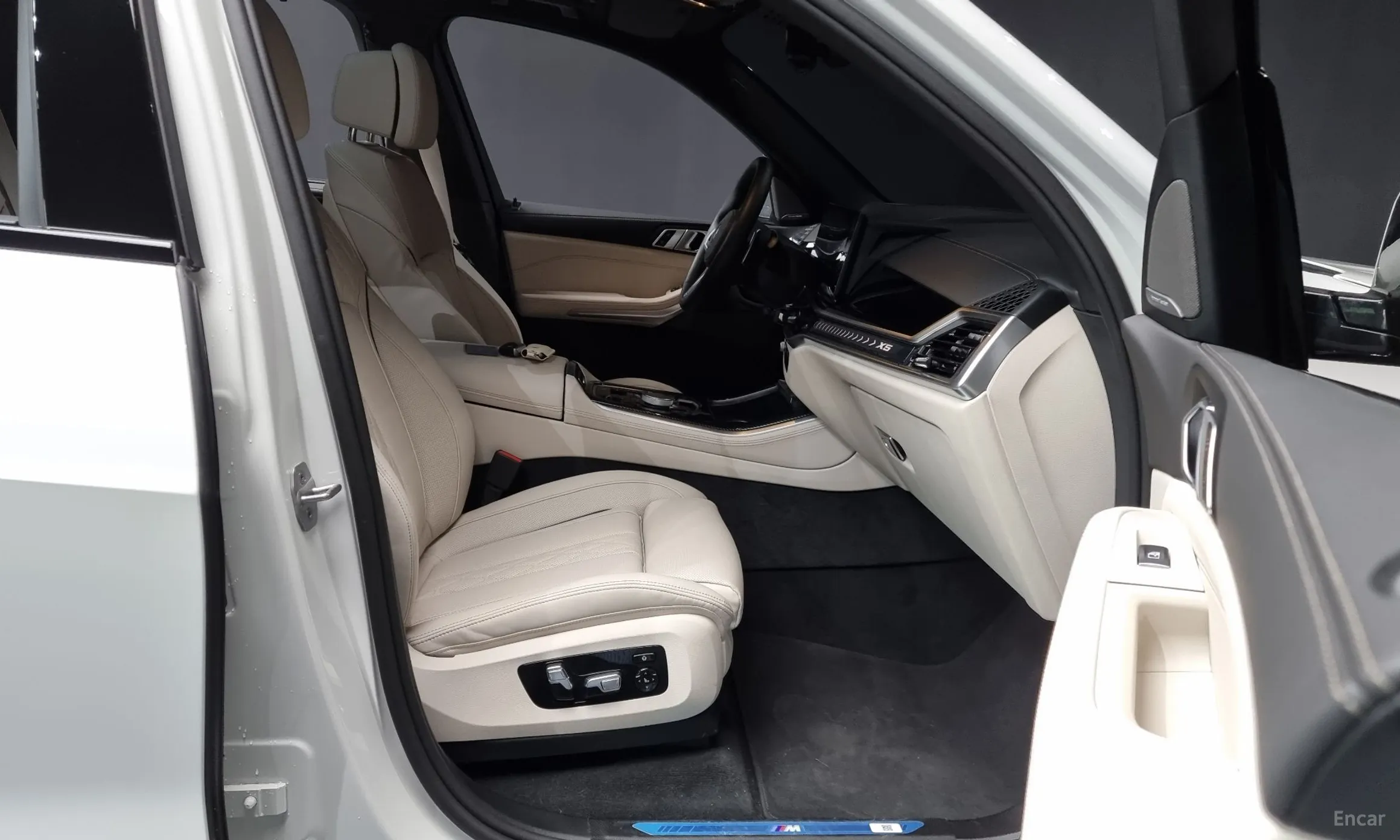 BMW X5 (G05) превью 11