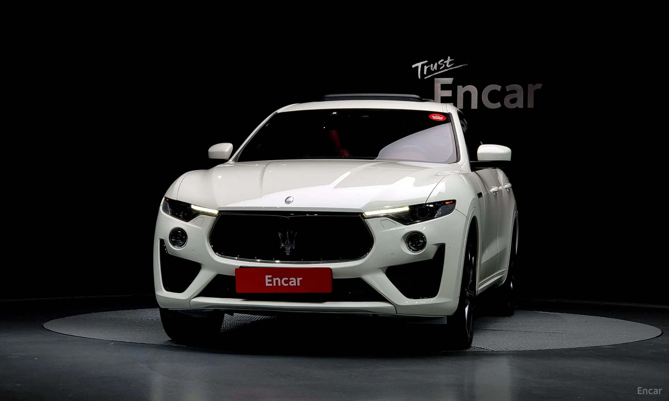 Maserati Levante превью 3