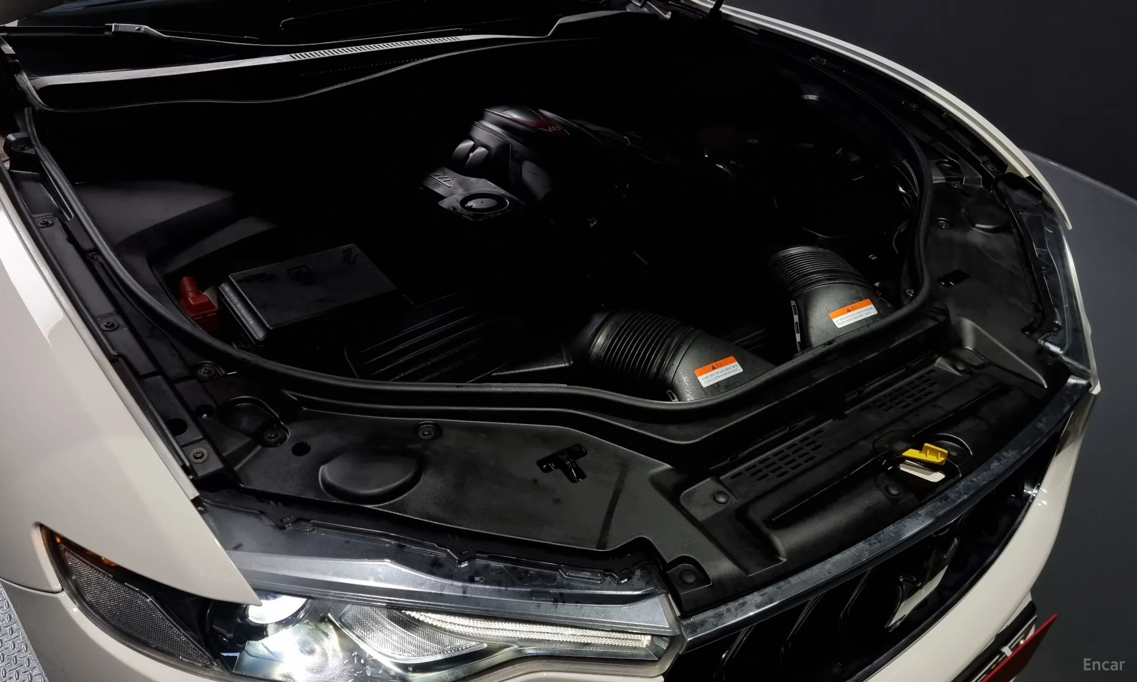 Maserati Levante превью 6