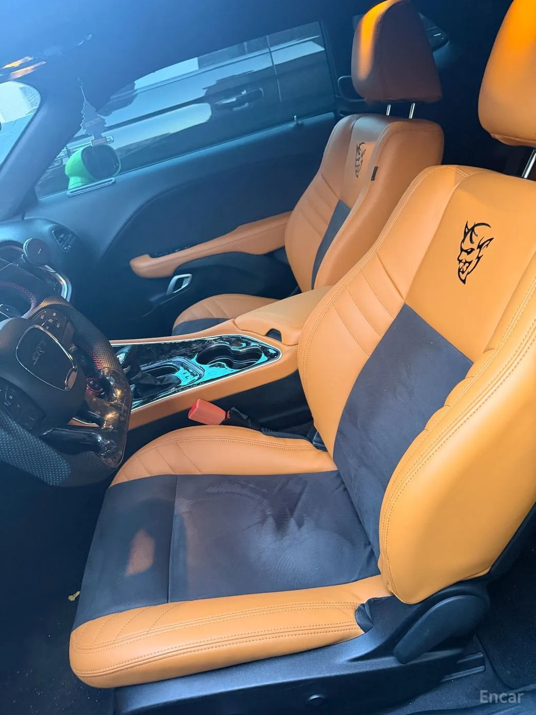 Dodge Challenger превью 8