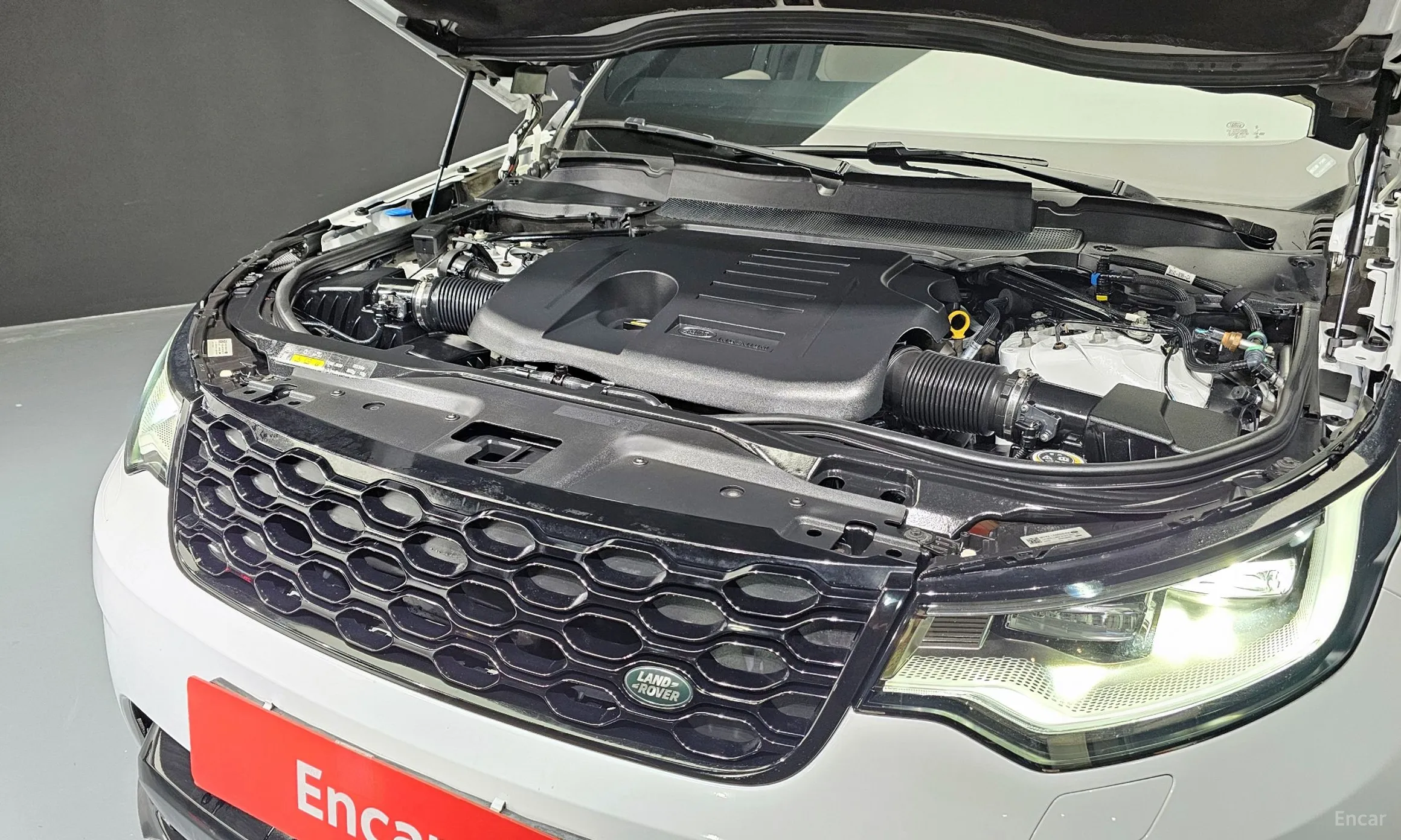 Land Rover Discovery 5 превью 6