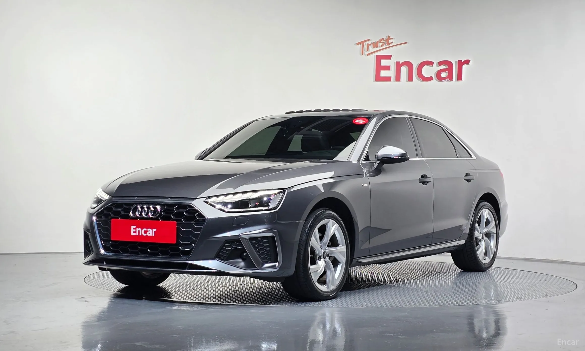 Audi A4 (B9)