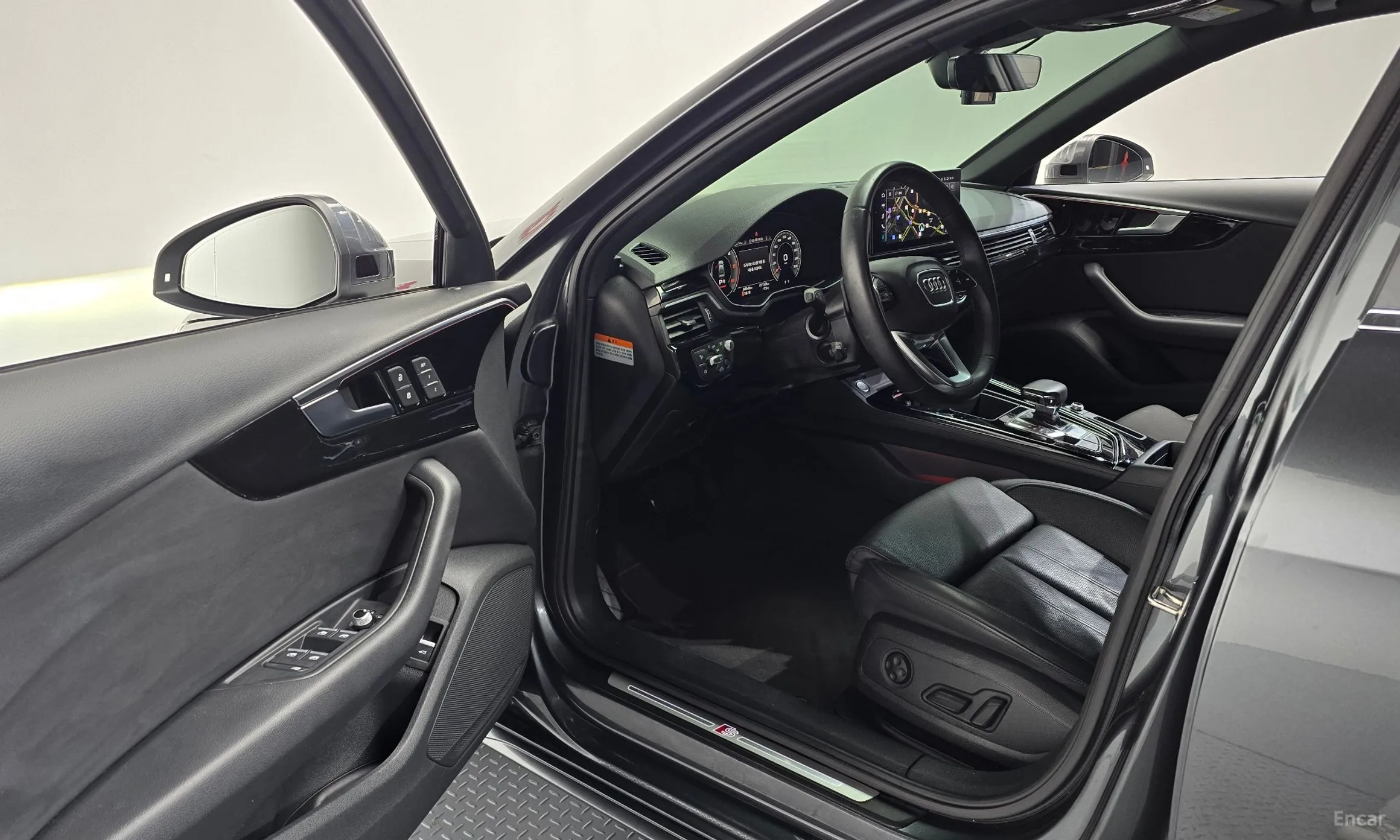 Audi A4 (B9) превью 10